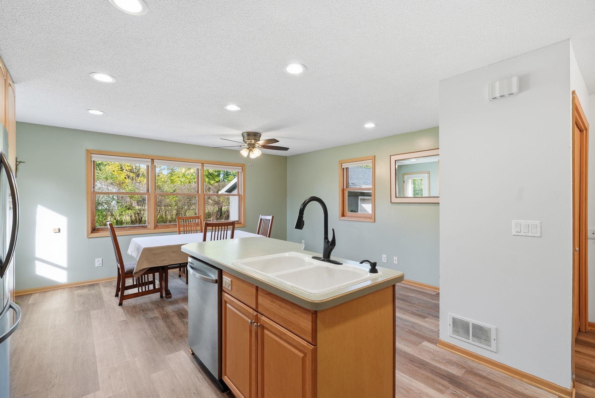 View of Residential at 10525 Rhode Island Avenue, Brooklyn Park MN 55445, Brooklyn Park (7 of 39) - Mike Wilen | Minnesota Team Real Estate