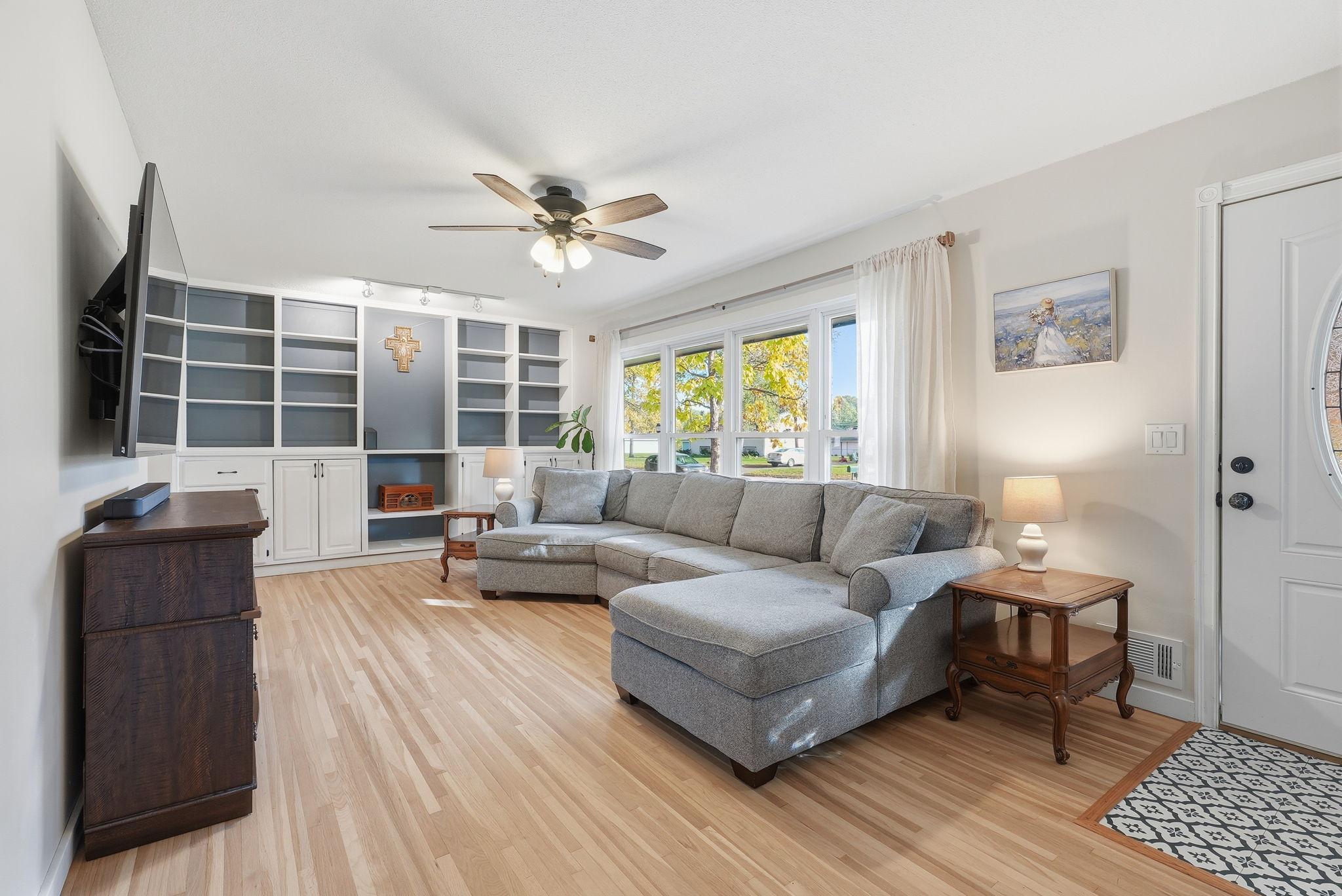 View of Residential at 10525 Rhode Island Avenue, Brooklyn Park MN 55445, Brooklyn Park (3 of 39) - Mike Wilen | Minnesota Team Real Estate