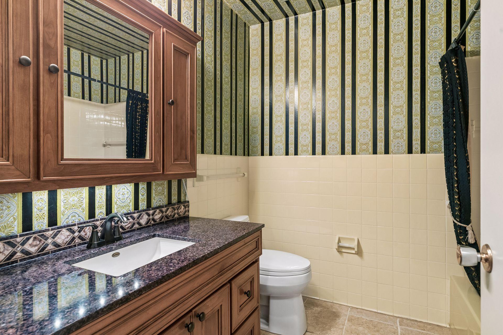 View of Residential at 4435 Arden View Court, Arden Hills MN 55112, Arden Hills (23 of 36) - Mike Wilen | Minnesota Team Real Estate