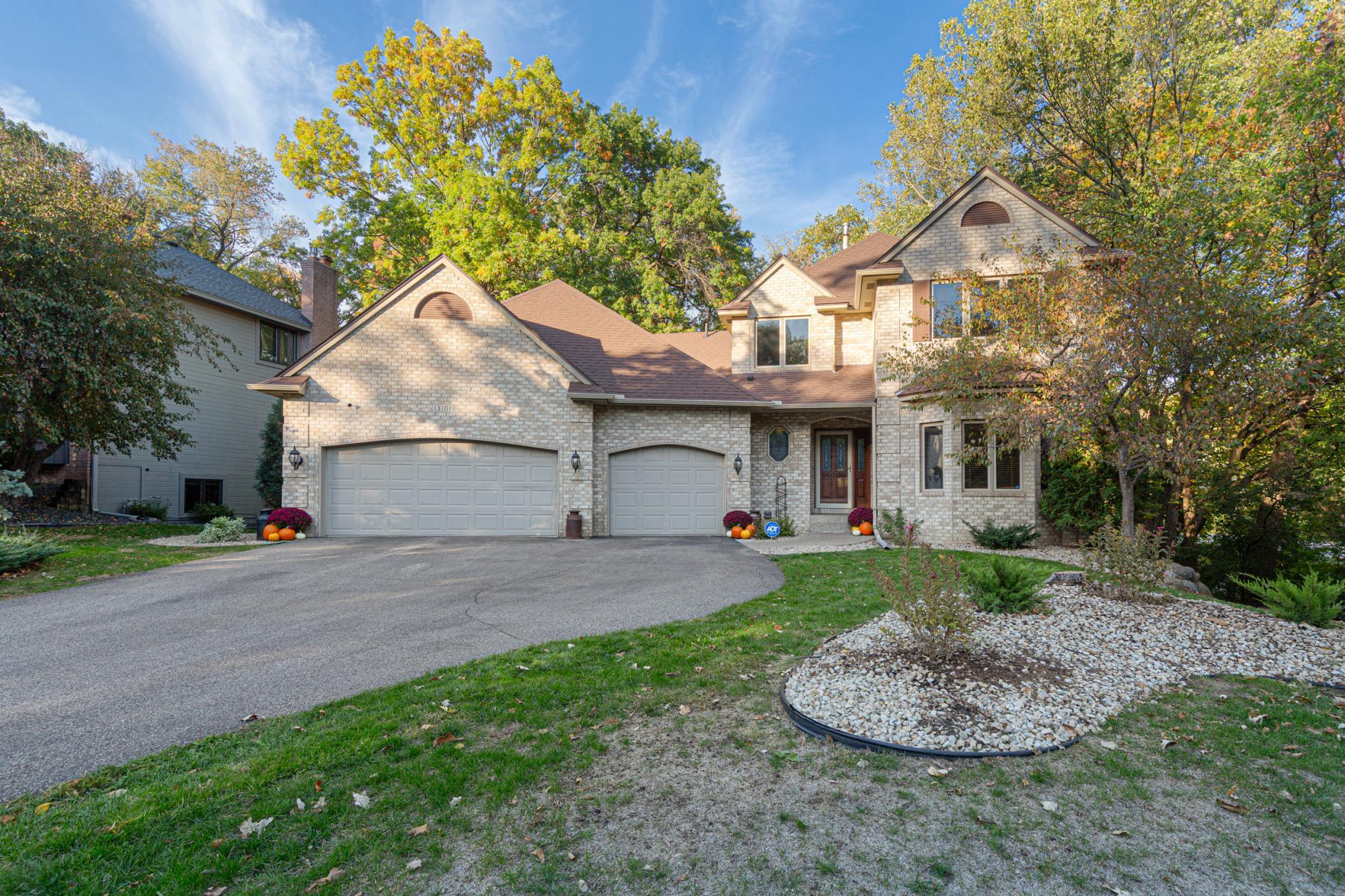 View of Single Family at 13101 Heritage Way, Apple Valley - Mike Wilen | Minnesota Team Real Estate