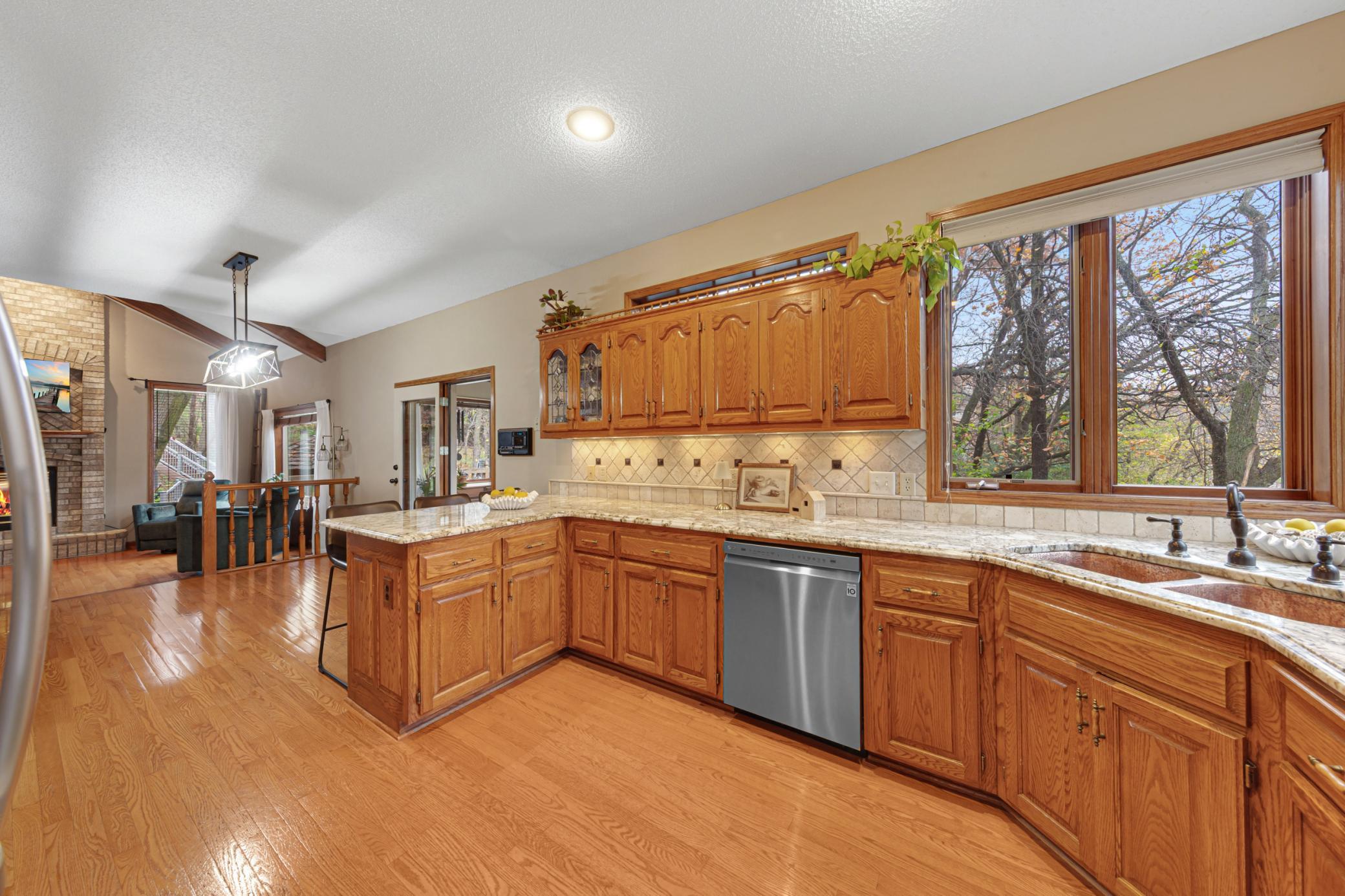 View of Residential at 13101 Heritage Way, Apple Valley MN 55124, Apple Valley (21 of 62) - Mike Wilen | Minnesota Team Real Estate