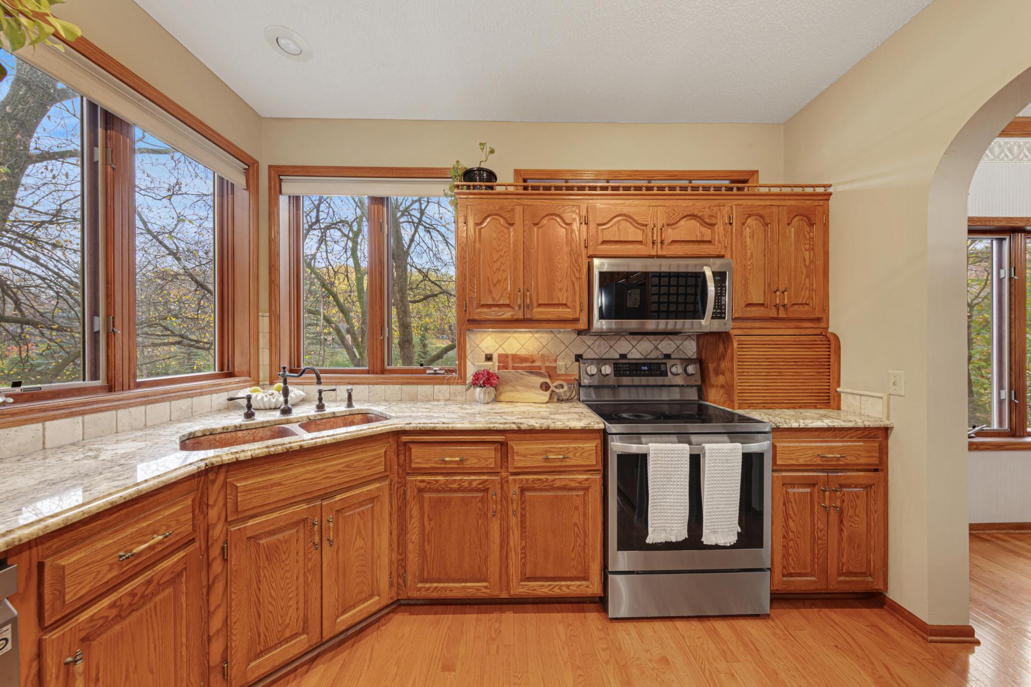 View of Residential at 13101 Heritage Way, Apple Valley MN 55124, Apple Valley (23 of 62) - Mike Wilen | Minnesota Team Real Estate