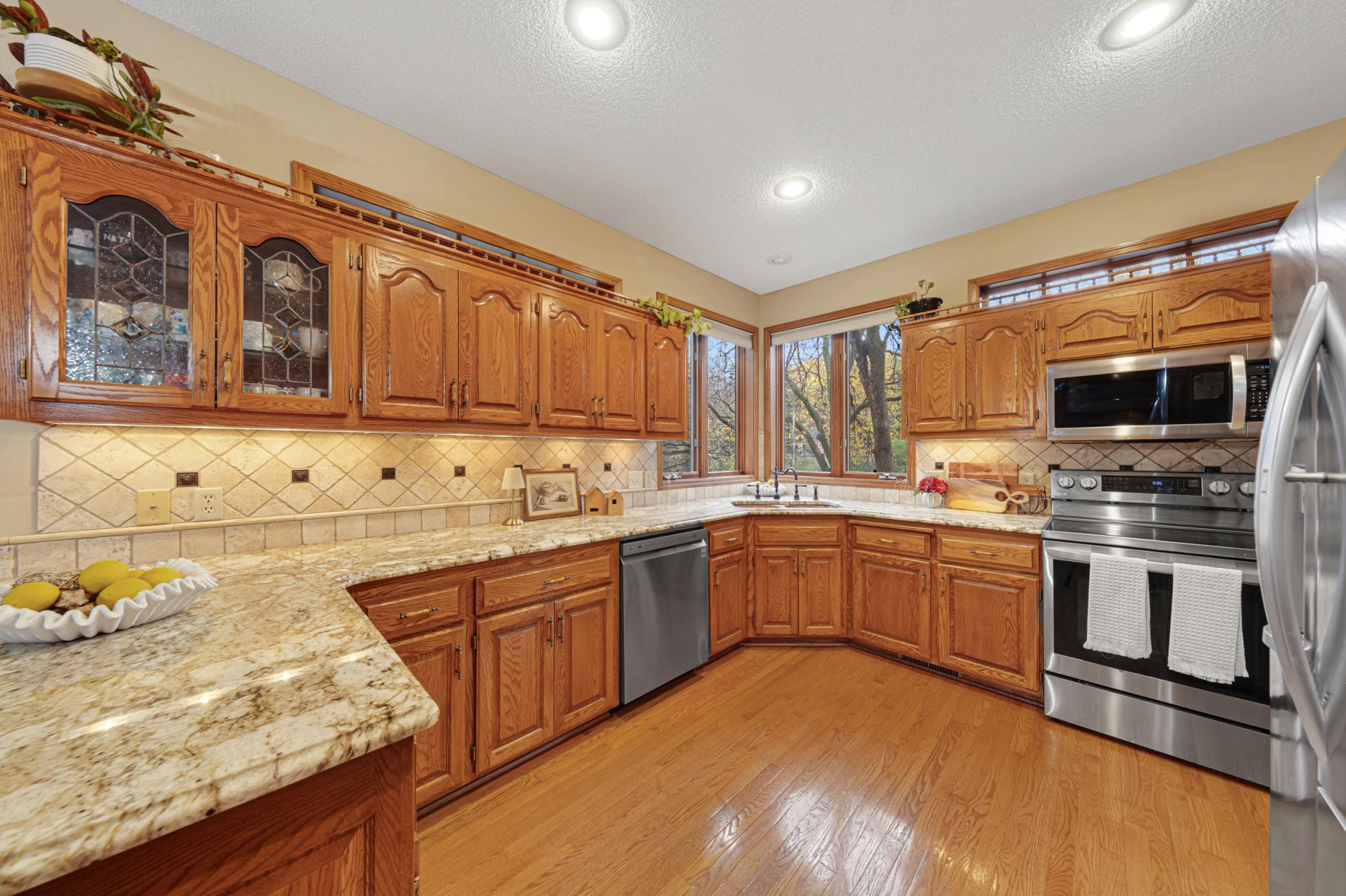 View of Residential at 13101 Heritage Way, Apple Valley MN 55124, Apple Valley (24 of 62) - Mike Wilen | Minnesota Team Real Estate
