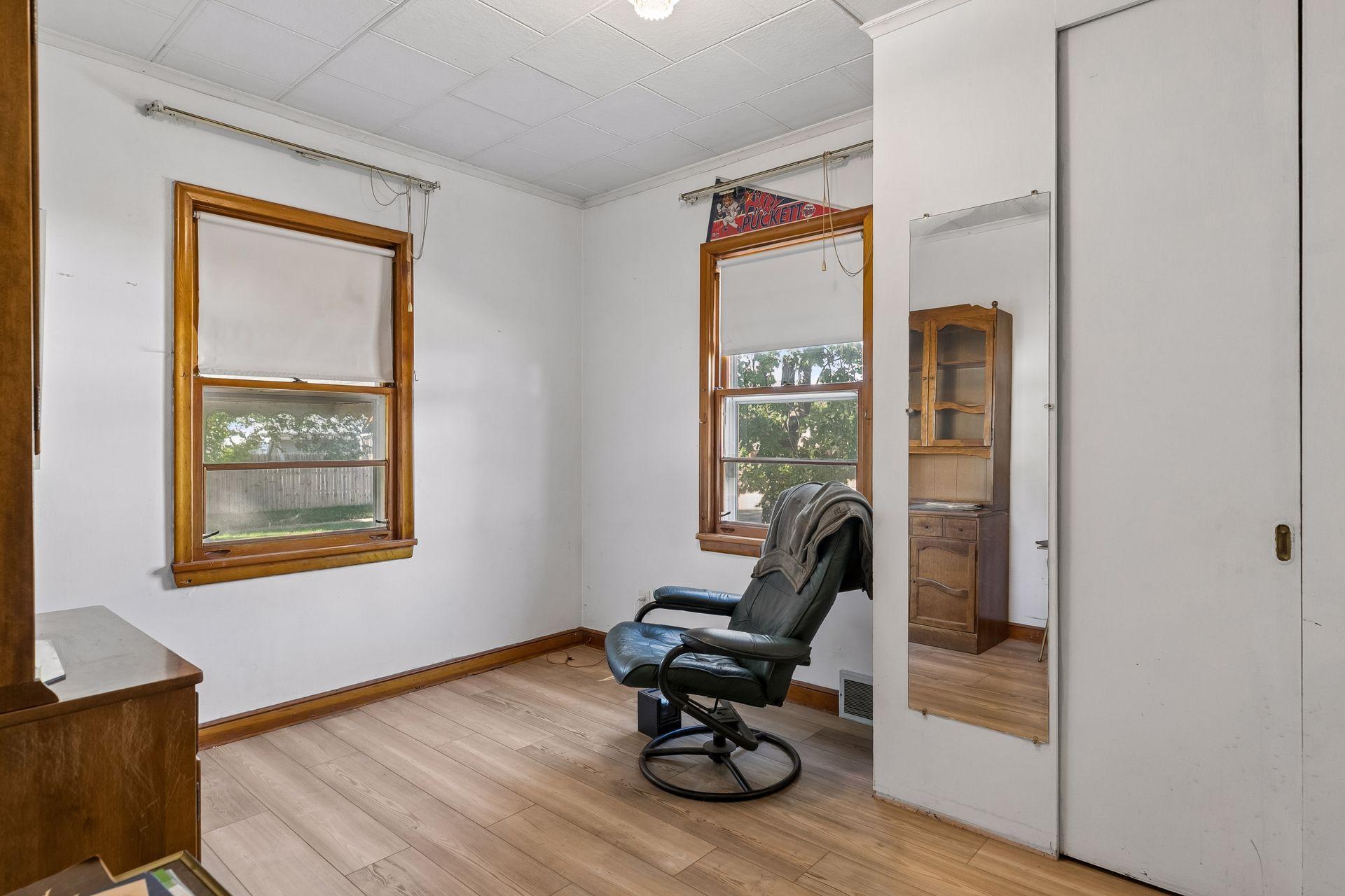 View of Residential at 977 Scheffer Avenue, Saint Paul MN 55102, Saint Paul (18 of 30) - Mike Wilen | Minnesota Team Real Estate