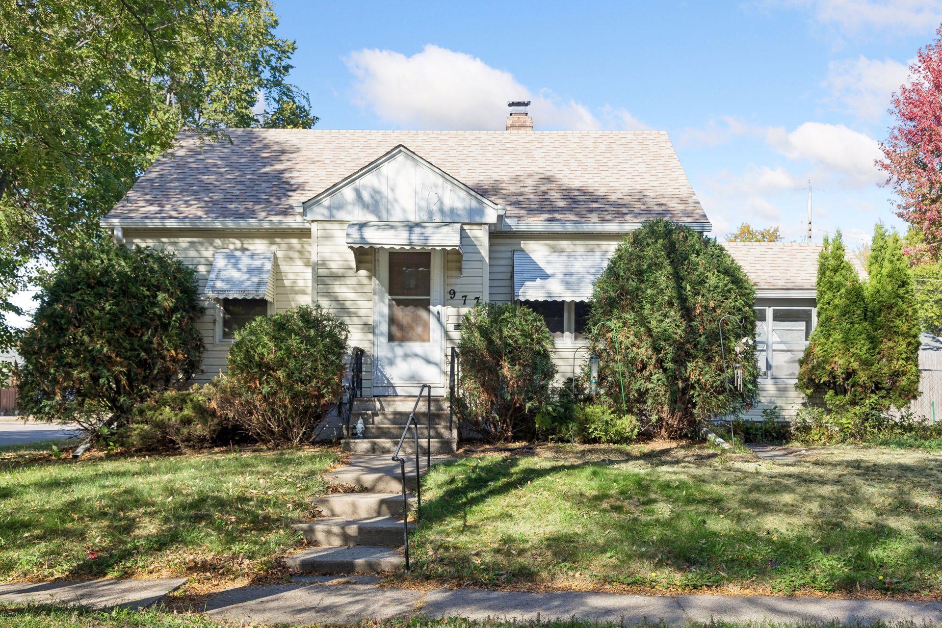 View of Single Family at 977 Scheffer Avenue, Saint Paul - Mike Wilen | Minnesota Team Real Estate