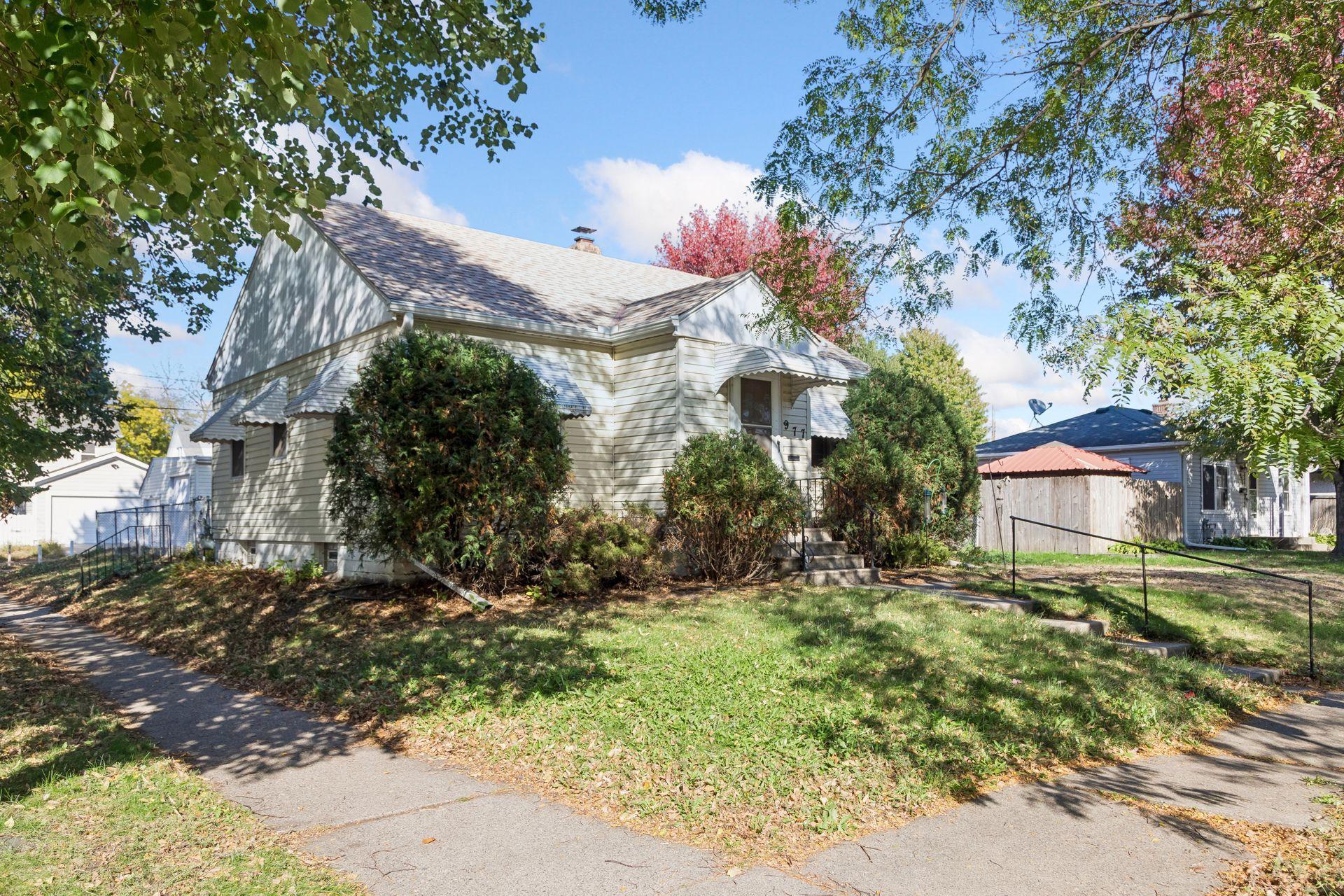 View of Residential at 977 Scheffer Avenue, Saint Paul MN 55102, Saint Paul (3 of 30) - Mike Wilen | Minnesota Team Real Estate