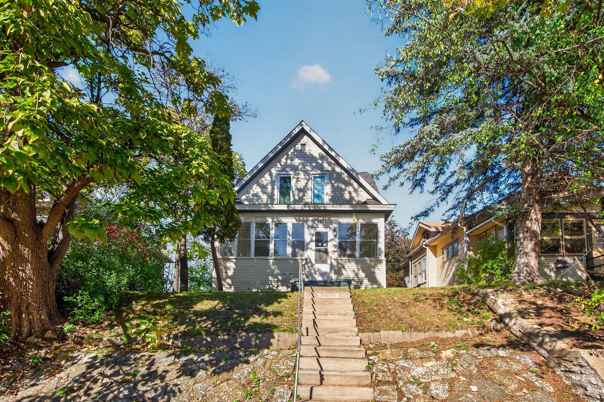 View of Residential at 1571 7th Street, Saint Paul MN 55106, Saint Paul (2 of 26) - Mike Wilen | Minnesota Team Real Estate
