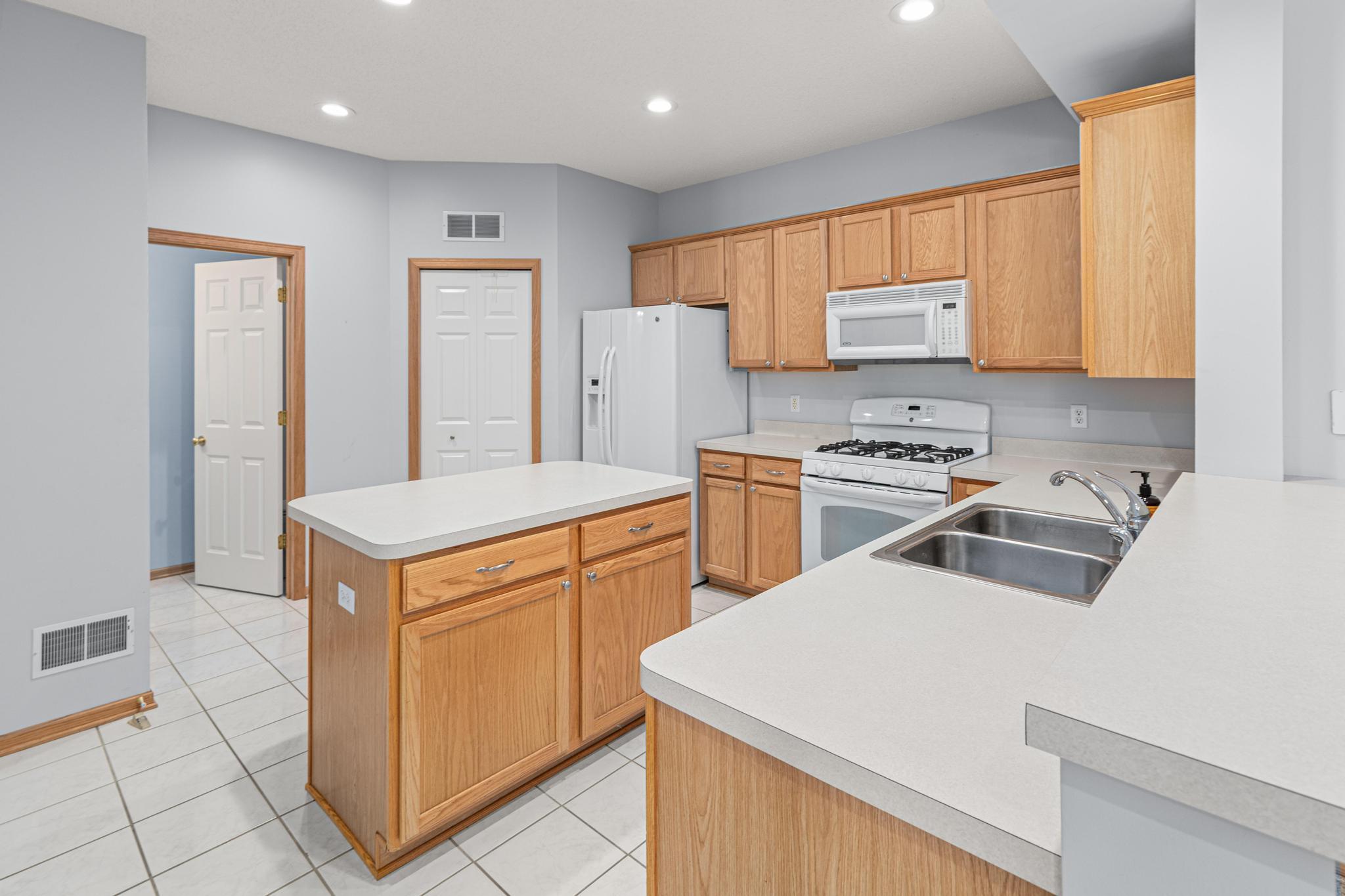 View of Residential at 1529 111th Drive #F, Blaine MN 55449, Blaine (8 of 39) - Mike Wilen | Minnesota Team Real Estate