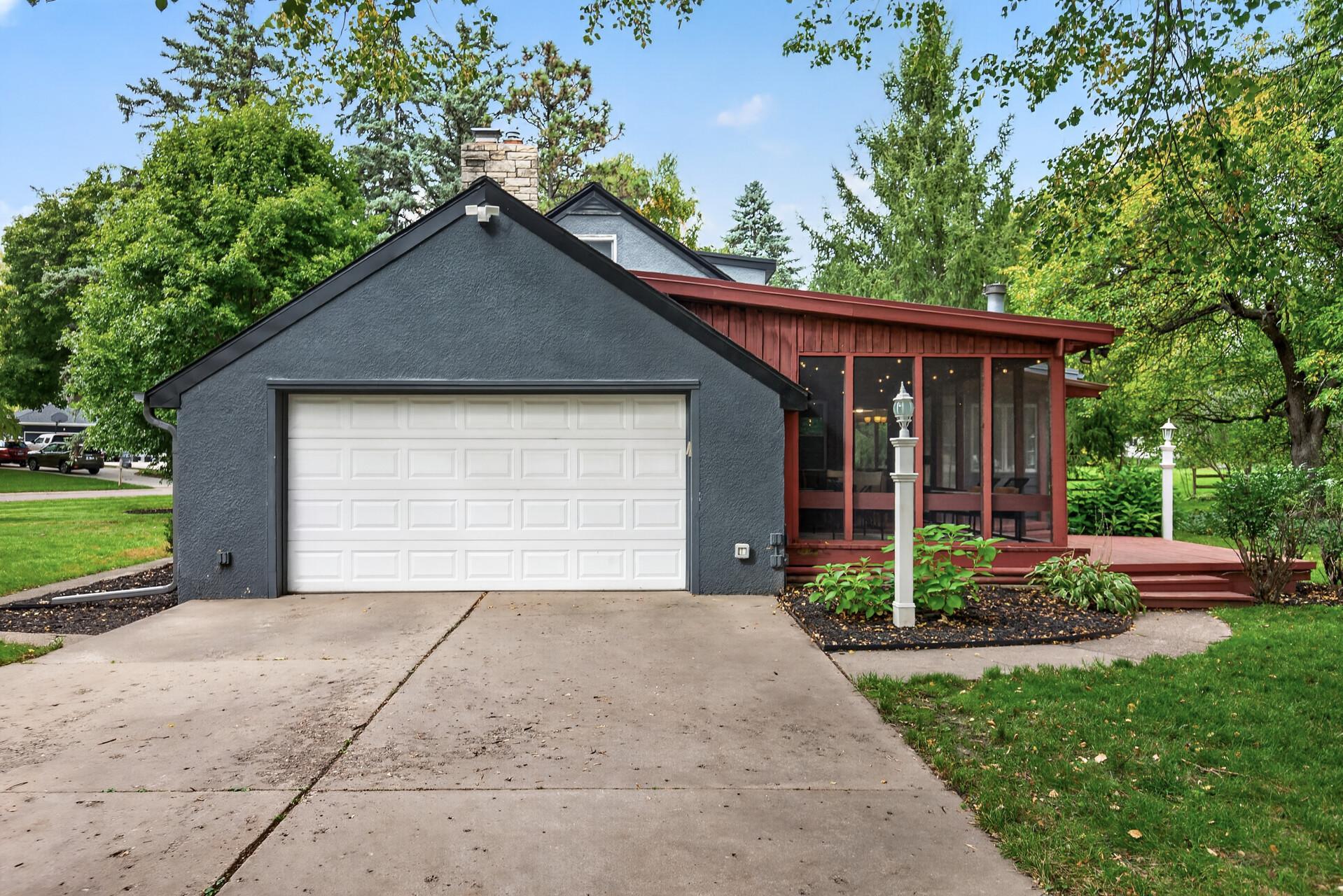 View of Residential at 615 Utah Avenue, Golden Valley MN 55426, Golden Valley (19 of 25) - Mike Wilen | Minnesota Team Real Estate