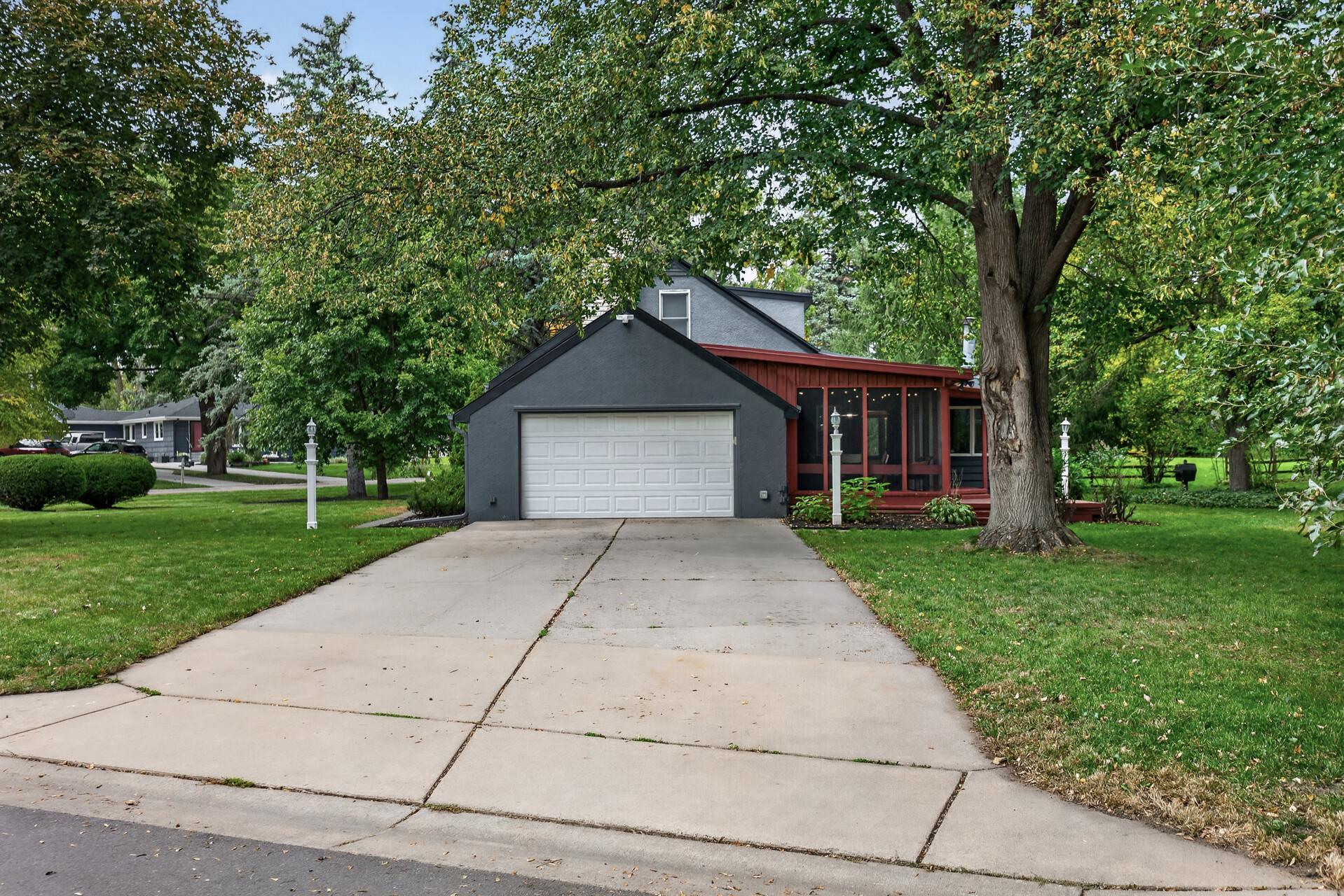 View of Residential at 615 Utah Avenue, Golden Valley MN 55426, Golden Valley (15 of 25) - Mike Wilen | Minnesota Team Real Estate