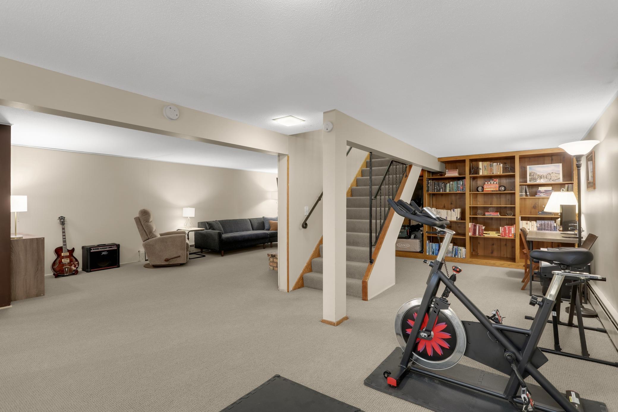 View of Residential at 616 Rice Creek Terrace, Fridley MN 55432, Fridley (31 of 54) - Mike Wilen | Minnesota Team Real Estate