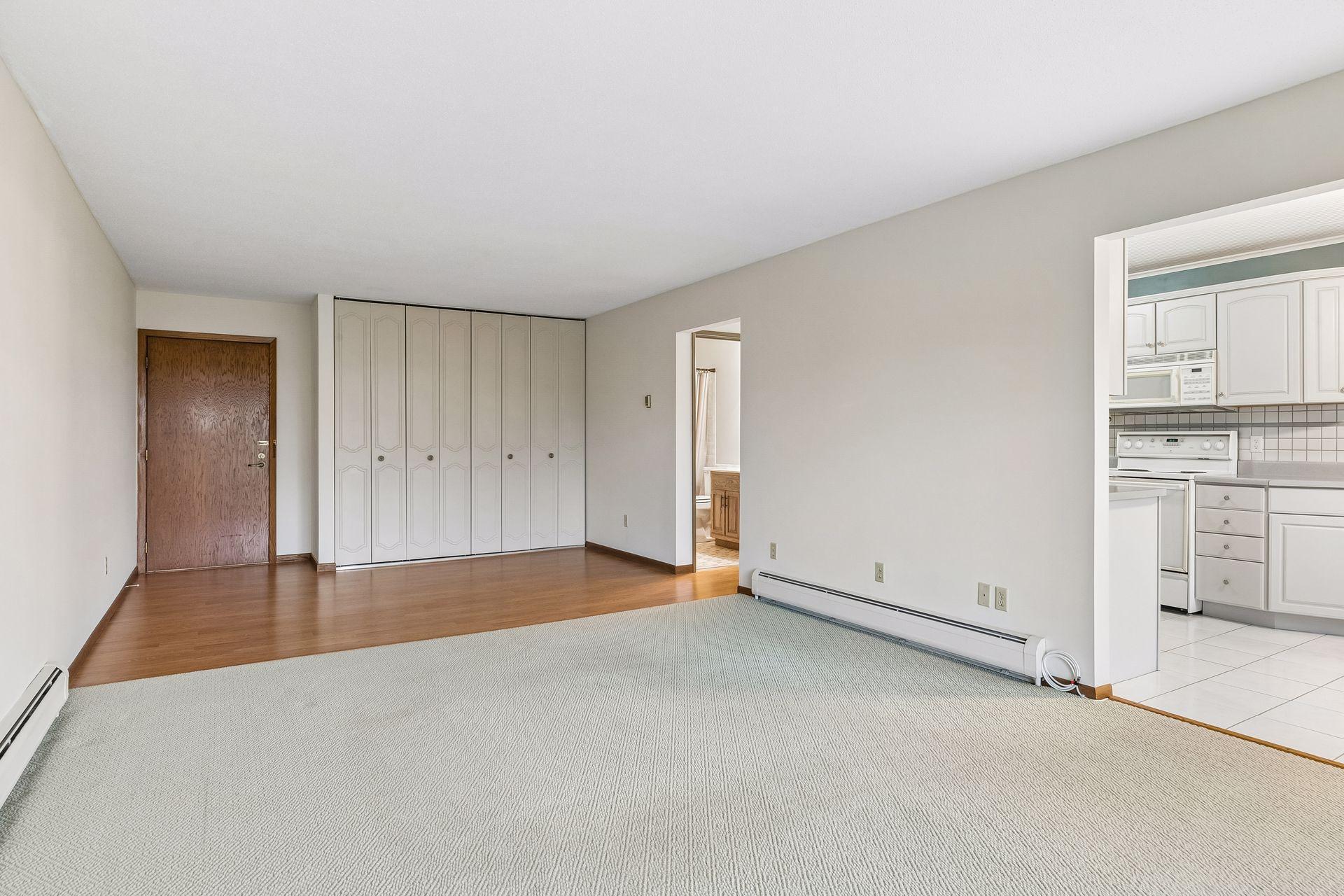 View of Residential at 2700 Oxford Street #140, Roseville MN 55113, Roseville (6 of 28) - Mike Wilen | Minnesota Team Real Estate