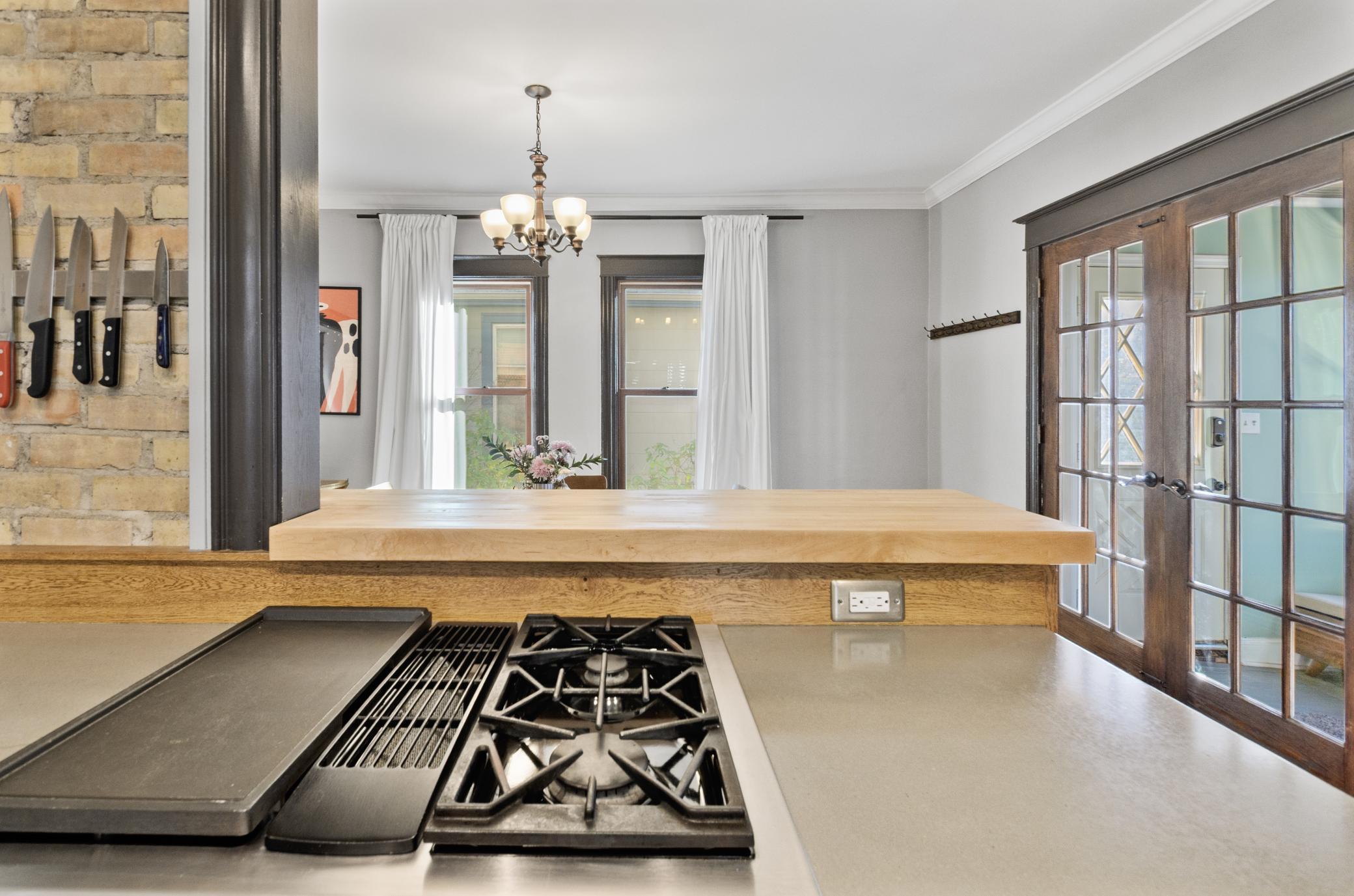 View of Residential at 2322 Grand Street, Minneapolis MN 55418, Minneapolis (16 of 38) - Mike Wilen | Minnesota Team Real Estate