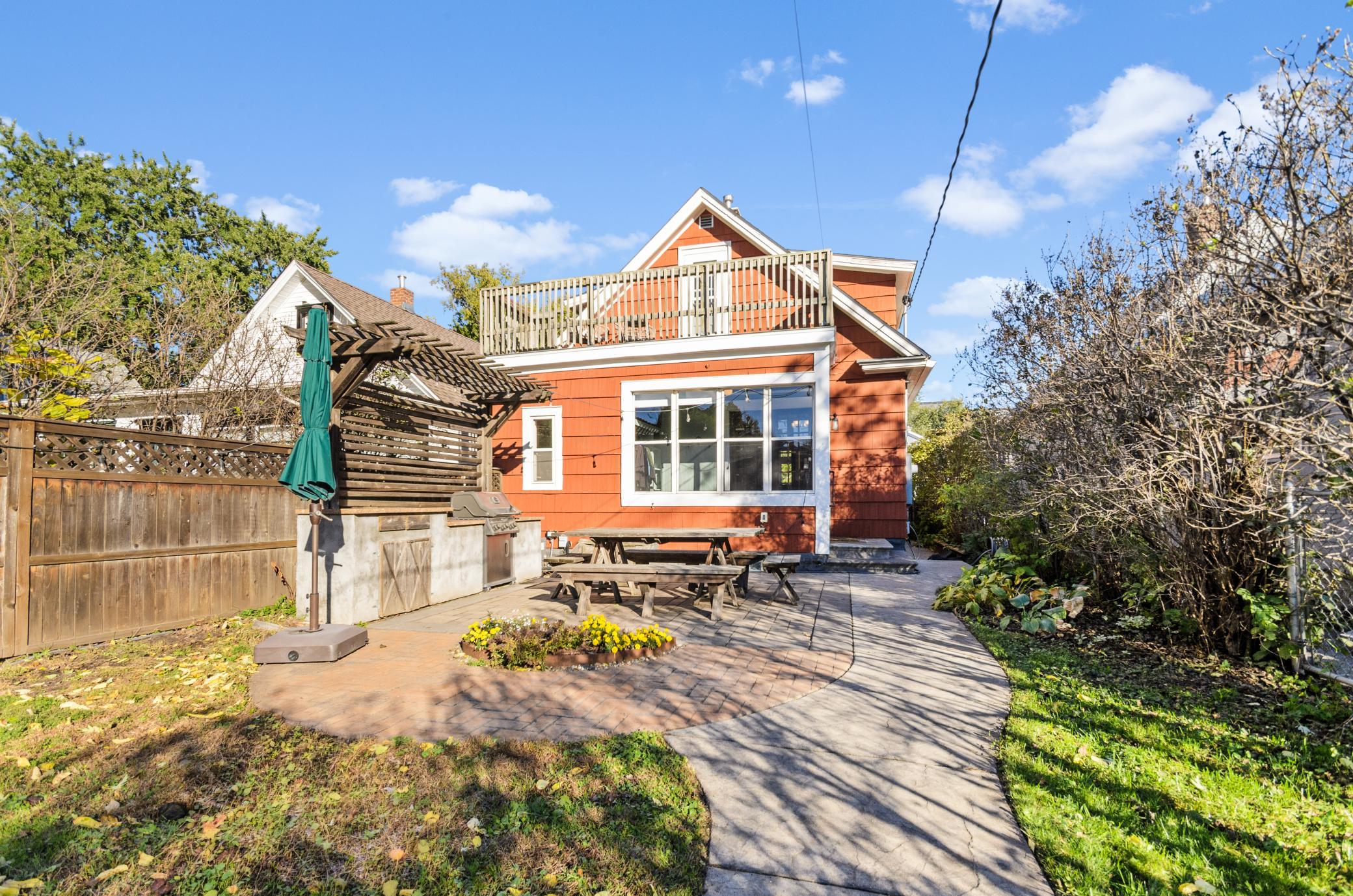 View of Residential at 2322 Grand Street, Minneapolis MN 55418, Minneapolis (33 of 38) - Mike Wilen | Minnesota Team Real Estate