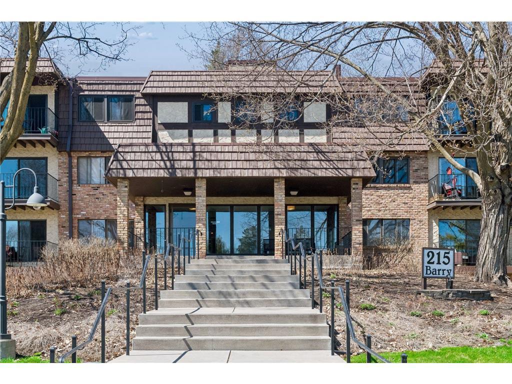 View of Residential at 215 Barry Avenue #120, Wayzata MN 55391, Wayzata (11 of 39) - Mike Wilen | Minnesota Team Real Estate