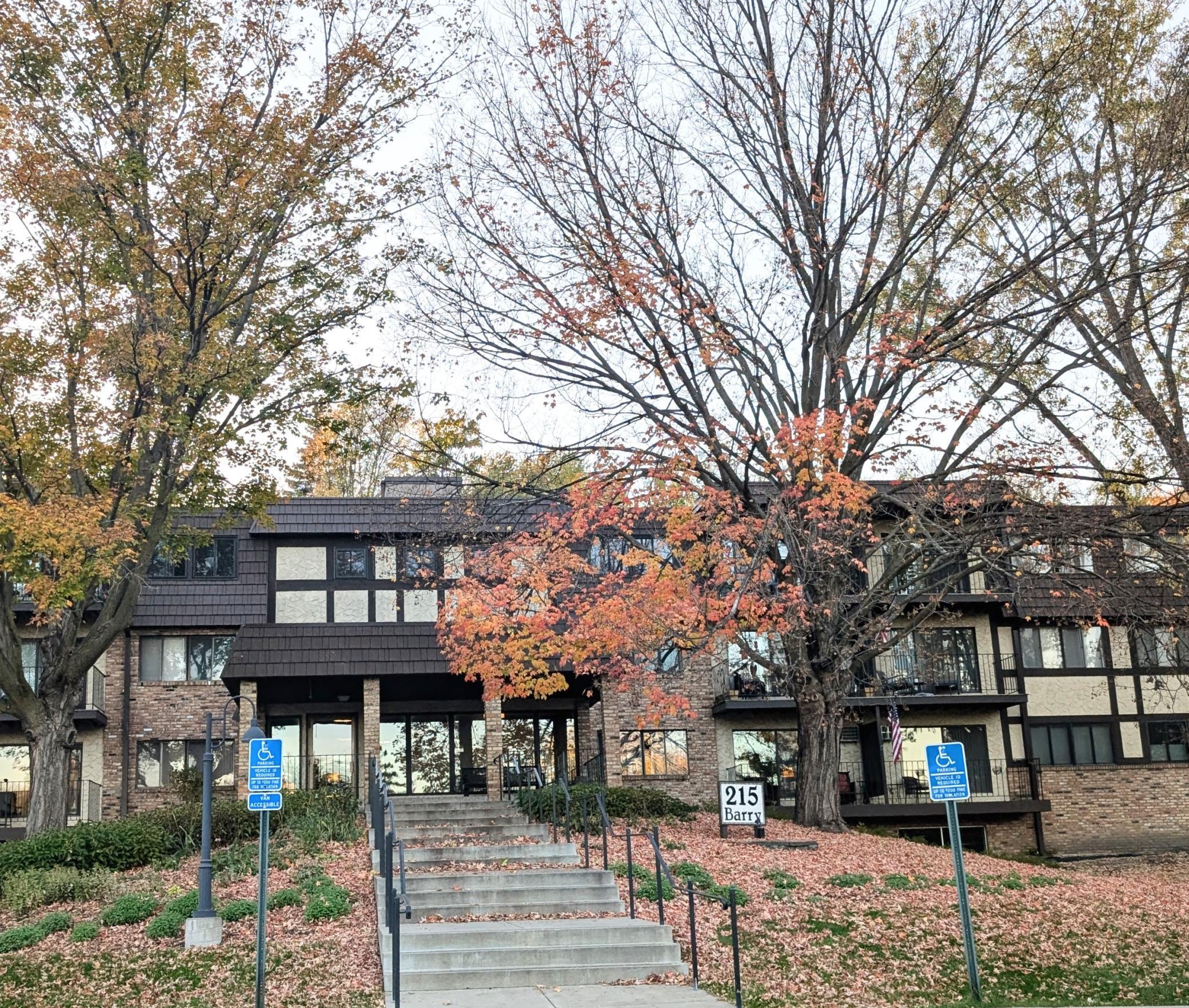 View of Residential at 215 Barry Avenue #120, Wayzata MN 55391, Wayzata (30 of 39) - Mike Wilen | Minnesota Team Real Estate