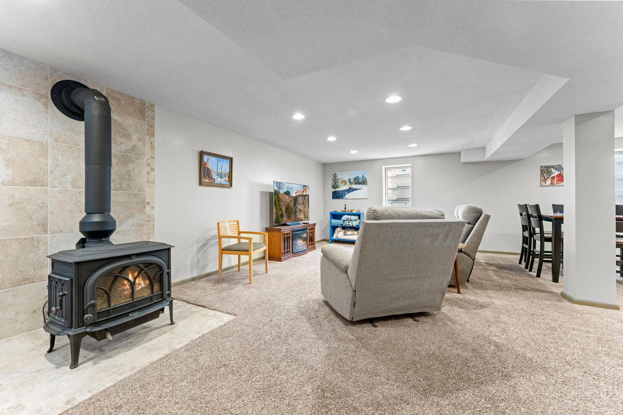 View of Residential at 3848 Maryland Avenue, New Hope MN 55427, New Hope (22 of 41) - Mike Wilen | Minnesota Team Real Estate
