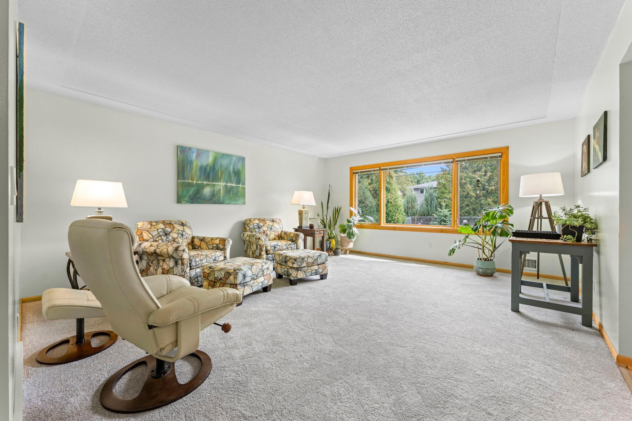 View of Residential at 3848 Maryland Avenue, New Hope MN 55427, New Hope (4 of 41) - Mike Wilen | Minnesota Team Real Estate