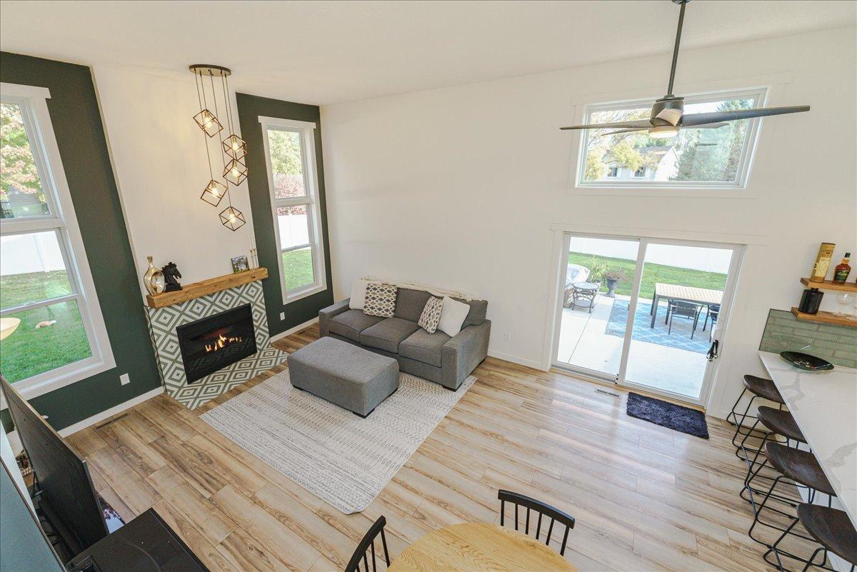 View of Residential at 565 Coventry Parkway, Eagan MN 55123, Eagan (15 of 55) - Mike Wilen | Minnesota Team Real Estate