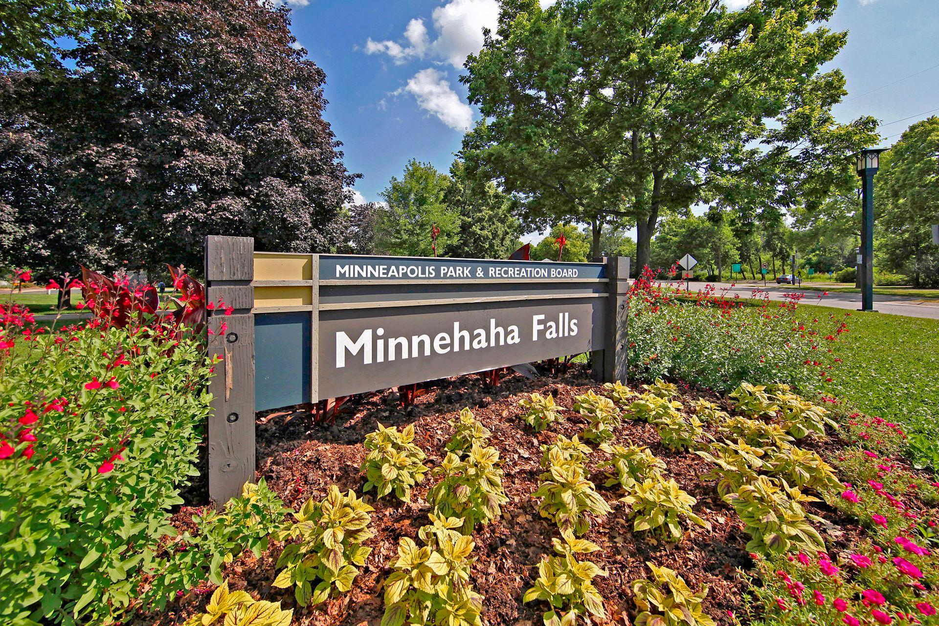 View of Residential at 5211 39th Avenue, Minneapolis MN 55417, Minneapolis (35 of 42) - Mike Wilen | Minnesota Team Real Estate