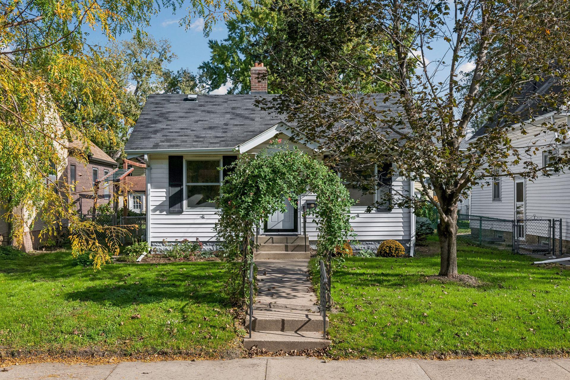 View of Residential at 5211 39th Avenue, Minneapolis MN 55417, Minneapolis (4 of 42) - Mike Wilen | Minnesota Team Real Estate