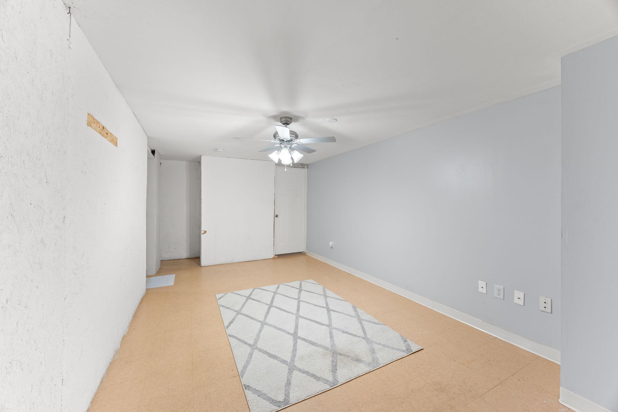 View of Residential at 2735 Chippewa Avenue, North Saint Paul MN 55109, North Saint Paul (27 of 31) - Mike Wilen | Minnesota Team Real Estate