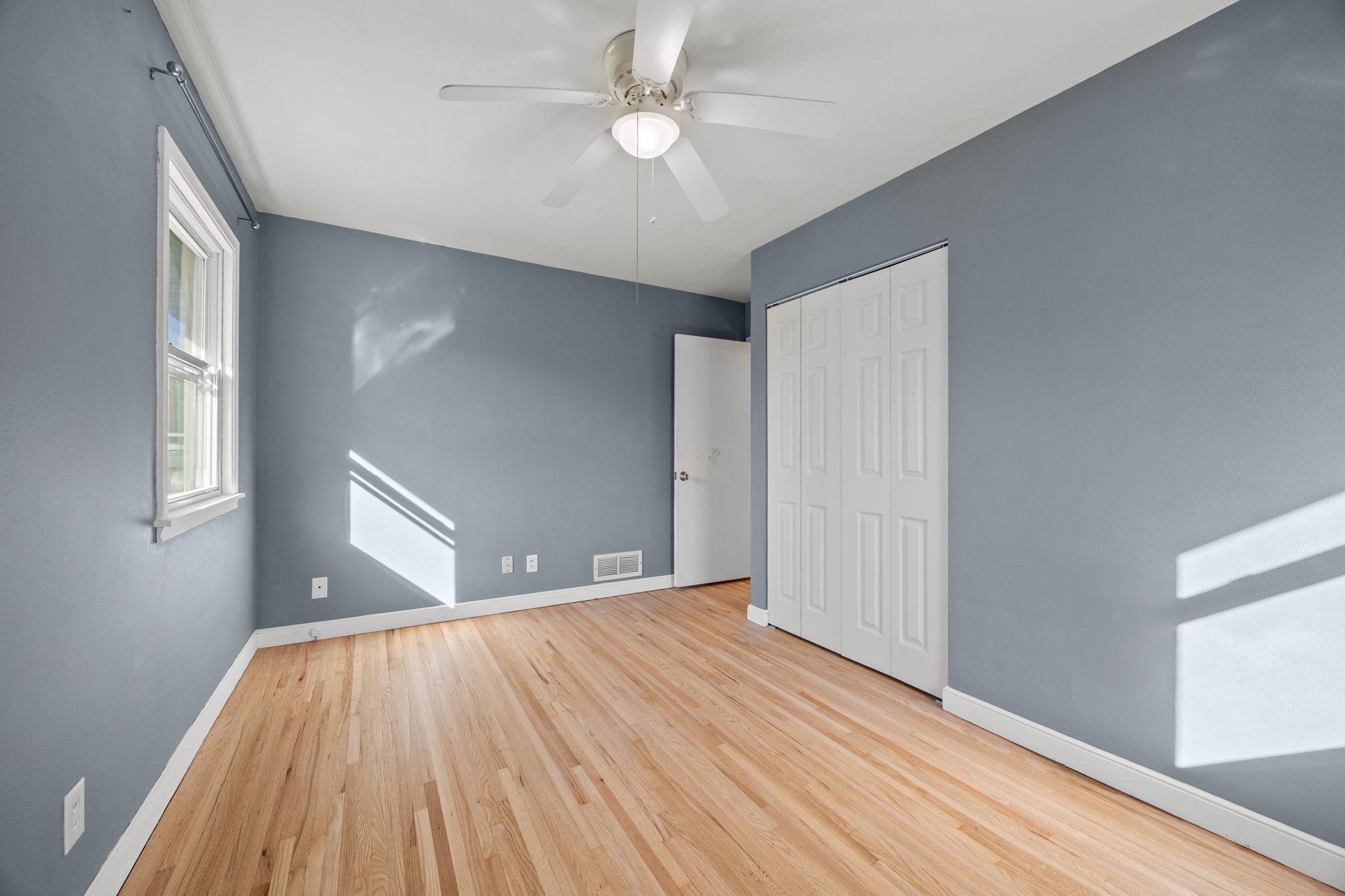 View of Residential at 2735 Chippewa Avenue, North Saint Paul MN 55109, North Saint Paul (23 of 31) - Mike Wilen | Minnesota Team Real Estate