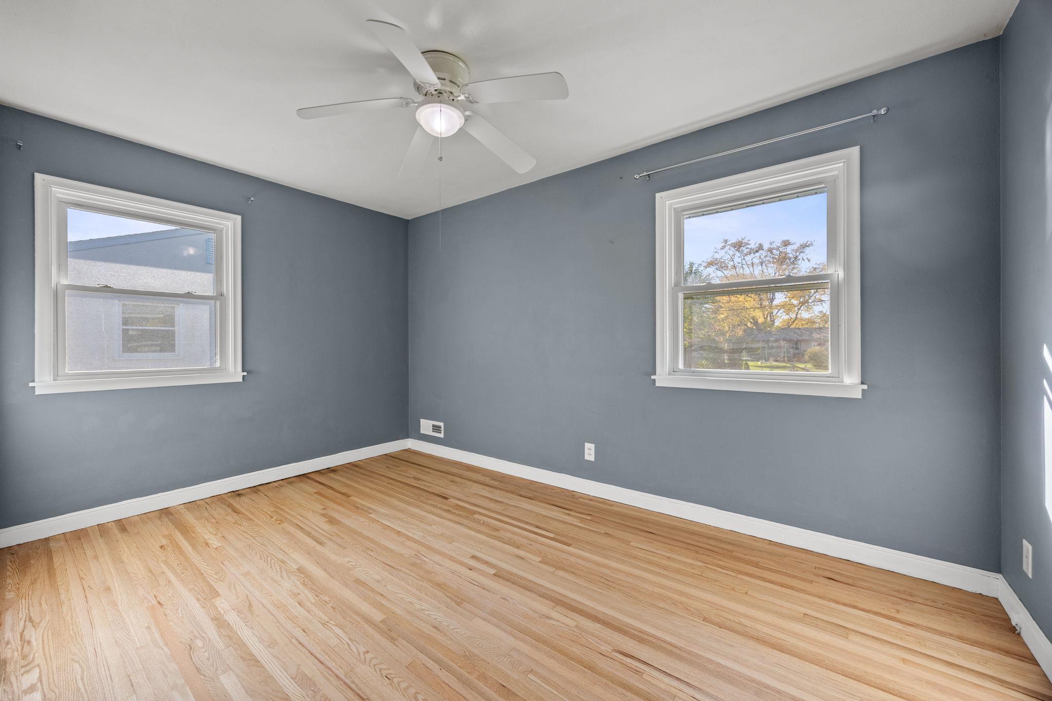 View of Residential at 2735 Chippewa Avenue, North Saint Paul MN 55109, North Saint Paul (22 of 31) - Mike Wilen | Minnesota Team Real Estate