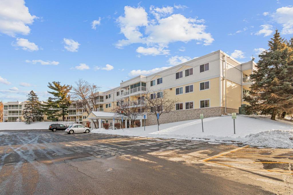 View of Residential at 132 Demont Avenue #136, Little Canada MN 55117, Little Canada (18 of 33) - Mike Wilen | Minnesota Team Real Estate