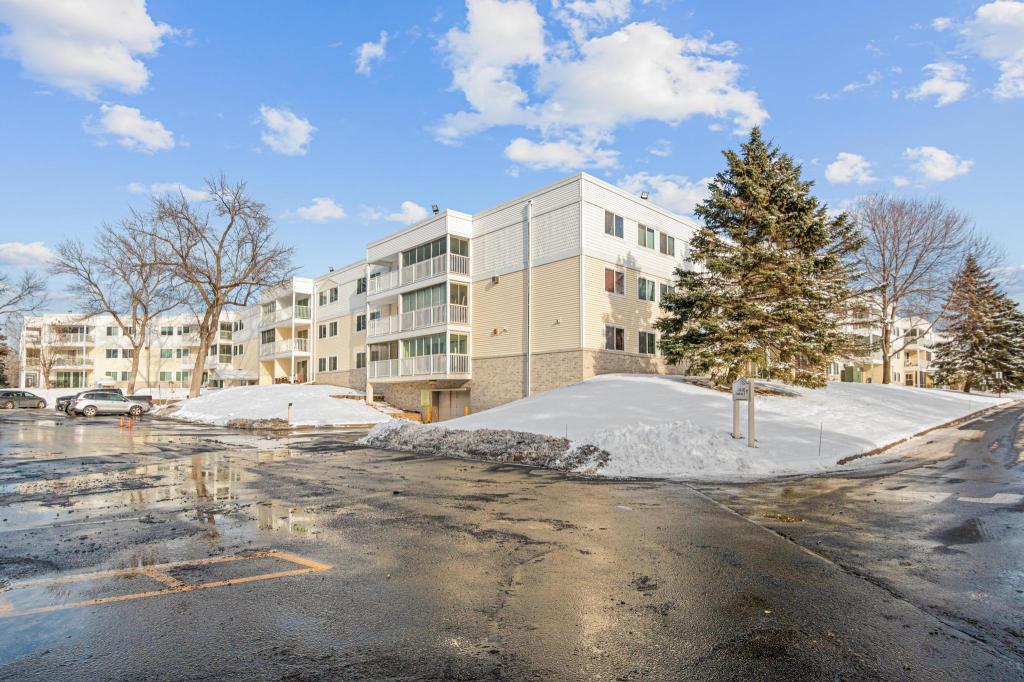 View of Residential at 132 Demont Avenue #136, Little Canada MN 55117, Little Canada (19 of 33) - Mike Wilen | Minnesota Team Real Estate