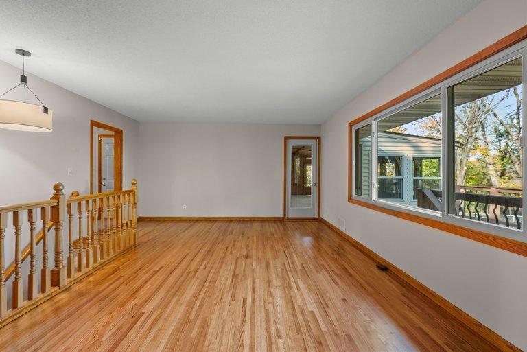 View of Residential at 9031 Johnson Avenue, Bloomington MN 55437, Bloomington (14 of 39) - Mike Wilen | Minnesota Team Real Estate