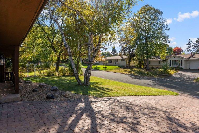 View of Residential at 9031 Johnson Avenue, Bloomington MN 55437, Bloomington (11 of 39) - Mike Wilen | Minnesota Team Real Estate