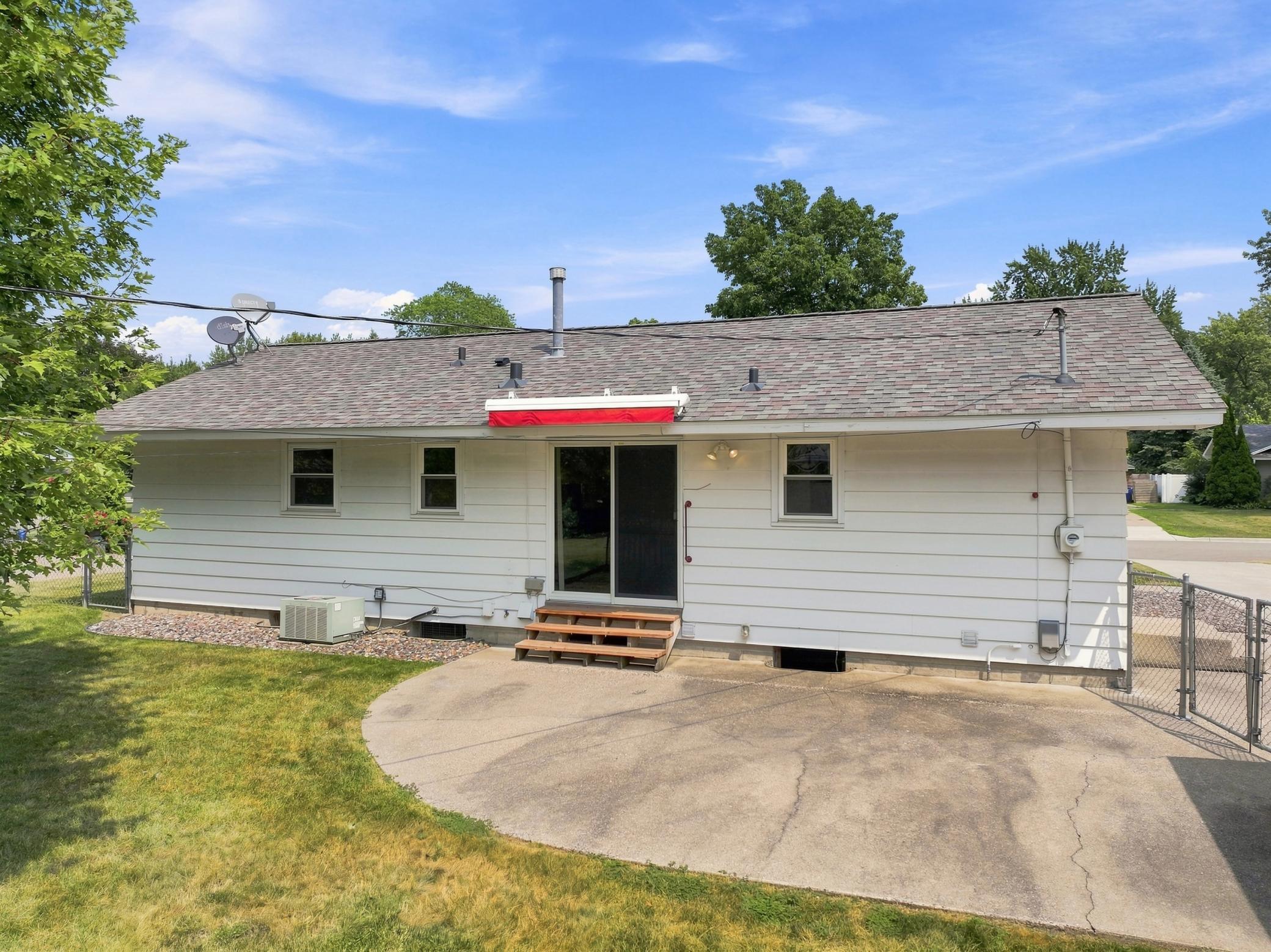 View of Residential at 9324 10th Avenue, Bloomington MN 55420, Bloomington (51 of 75) - Mike Wilen | Minnesota Team Real Estate