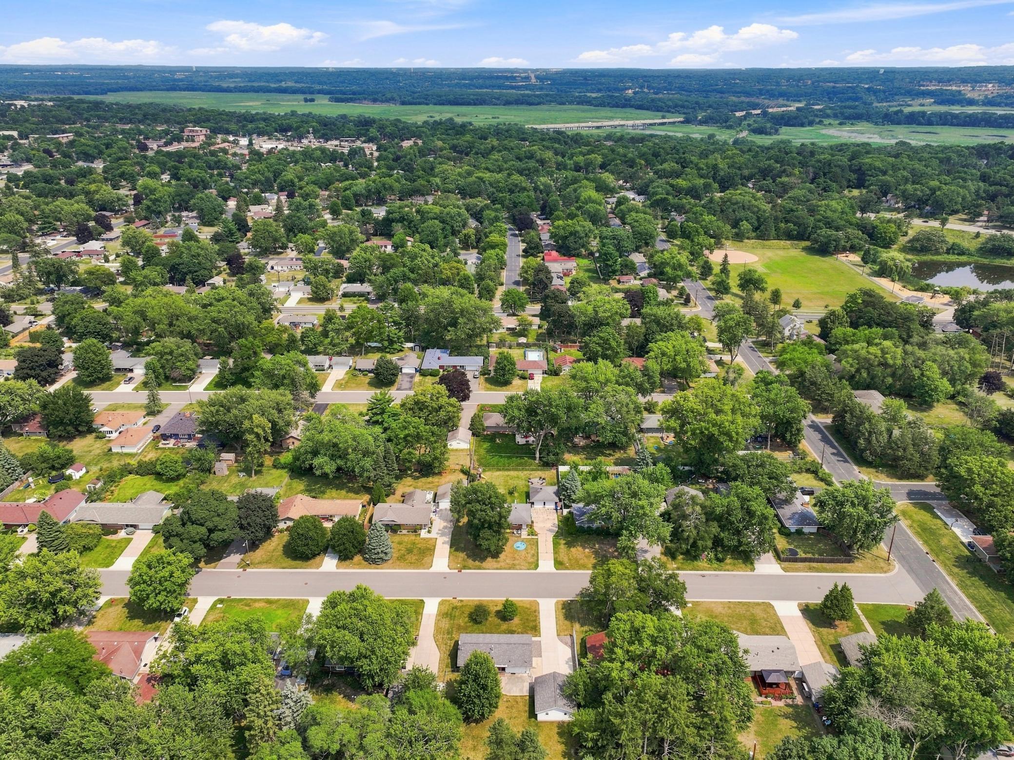 View of Residential at 9324 10th Avenue, Bloomington MN 55420, Bloomington (69 of 75) - Mike Wilen | Minnesota Team Real Estate