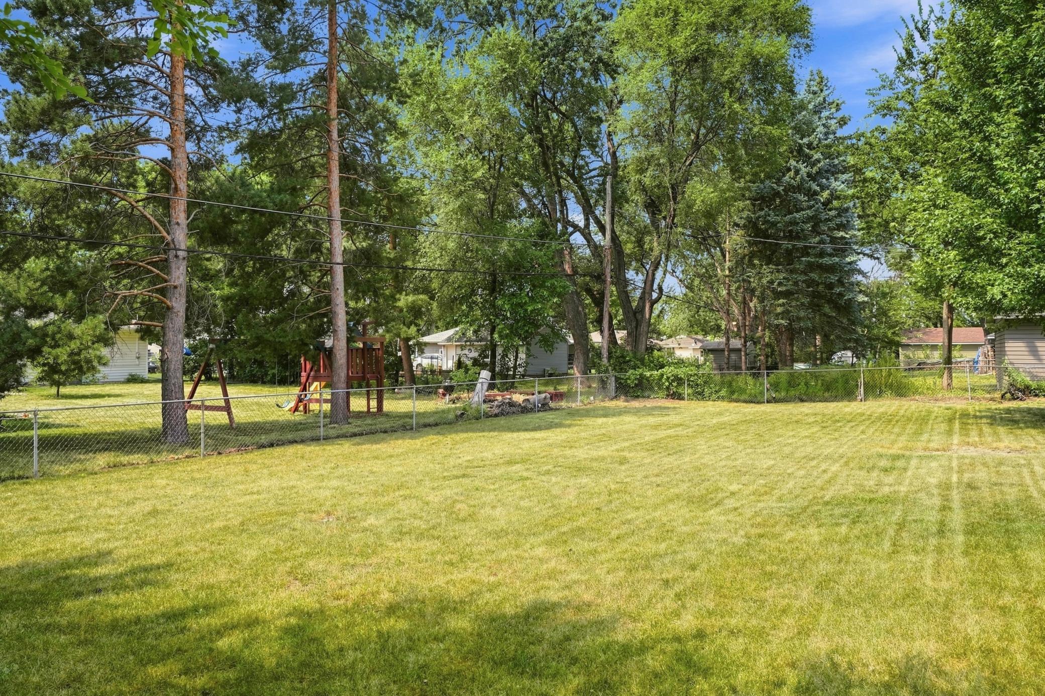 View of Residential at 9324 10th Avenue, Bloomington MN 55420, Bloomington (60 of 75) - Mike Wilen | Minnesota Team Real Estate
