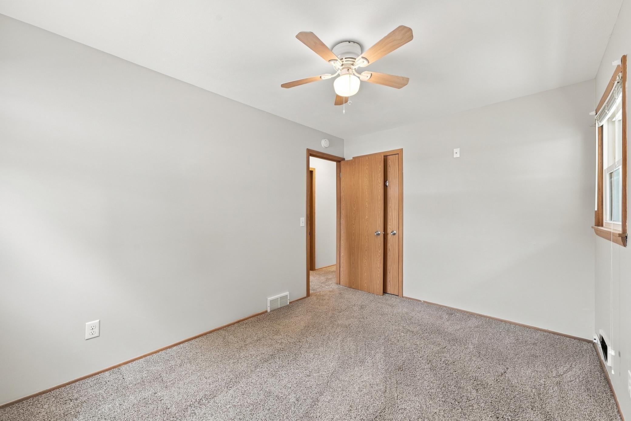 View of Residential at 9324 10th Avenue, Bloomington MN 55420, Bloomington (25 of 75) - Mike Wilen | Minnesota Team Real Estate