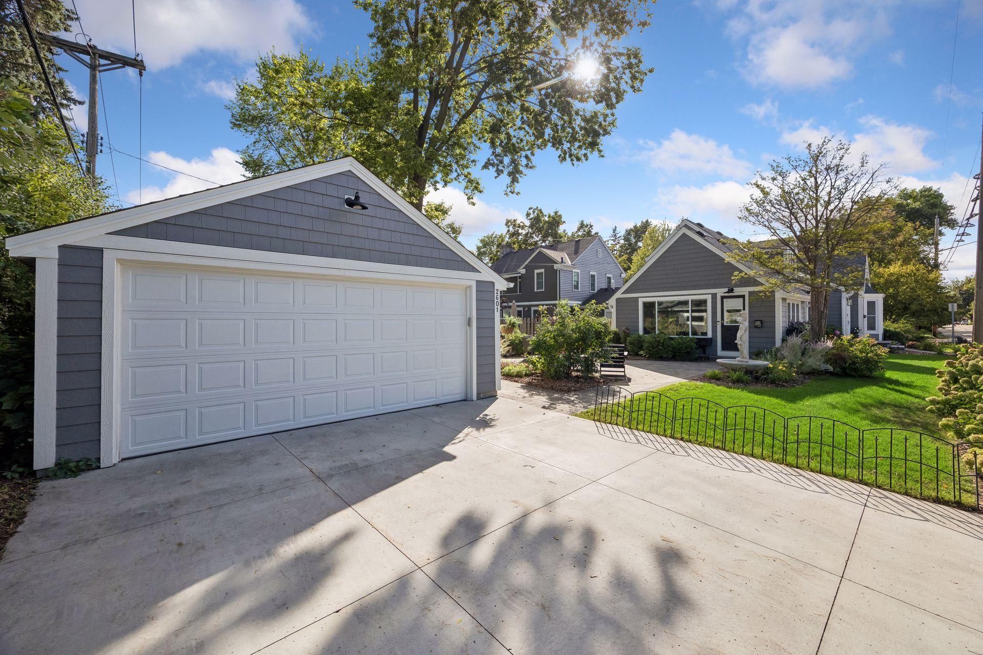 View of Residential at 2601 Inglewood Avenue, Saint Louis Park MN 55416, Saint Louis Park (4 of 6) - Mike Wilen | Minnesota Team Real Estate