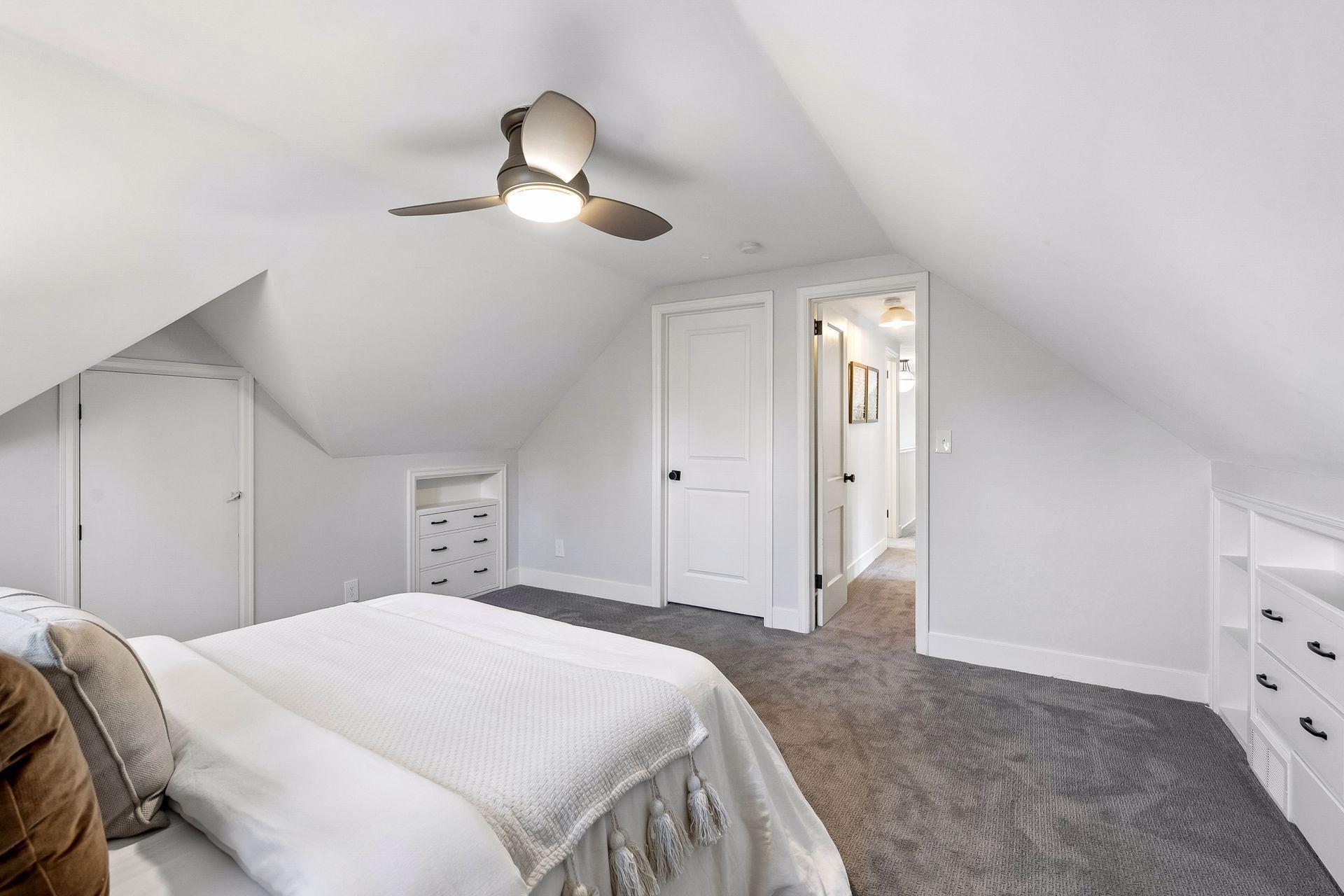 View of Residential at 2601 Inglewood Avenue, Saint Louis Park MN 55416, Saint Louis Park (15 of 32) - Mike Wilen | Minnesota Team Real Estate