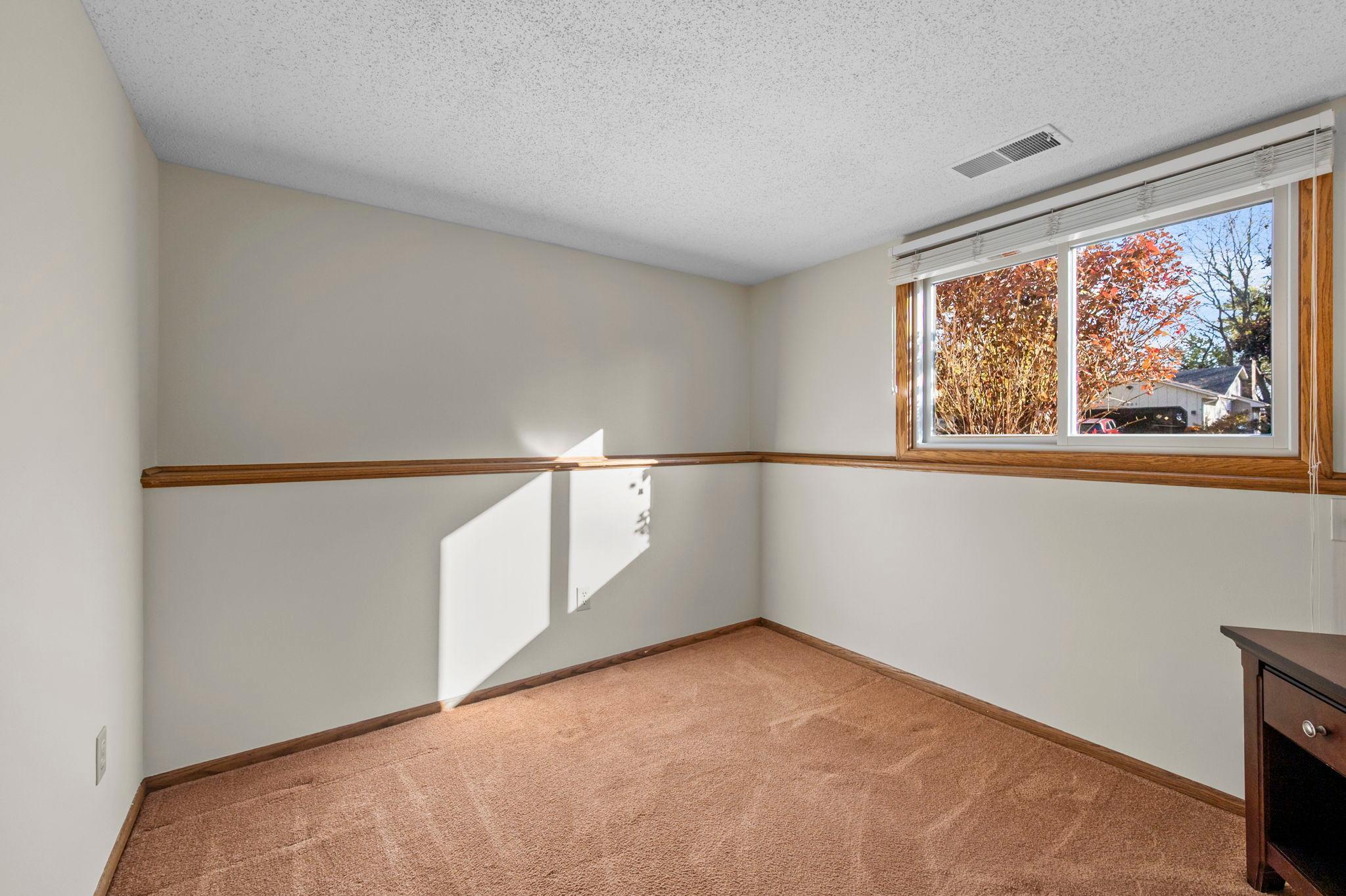 View of Residential at 8308 104th Street, Bloomington MN 55438, Bloomington (27 of 47) - Mike Wilen | Minnesota Team Real Estate