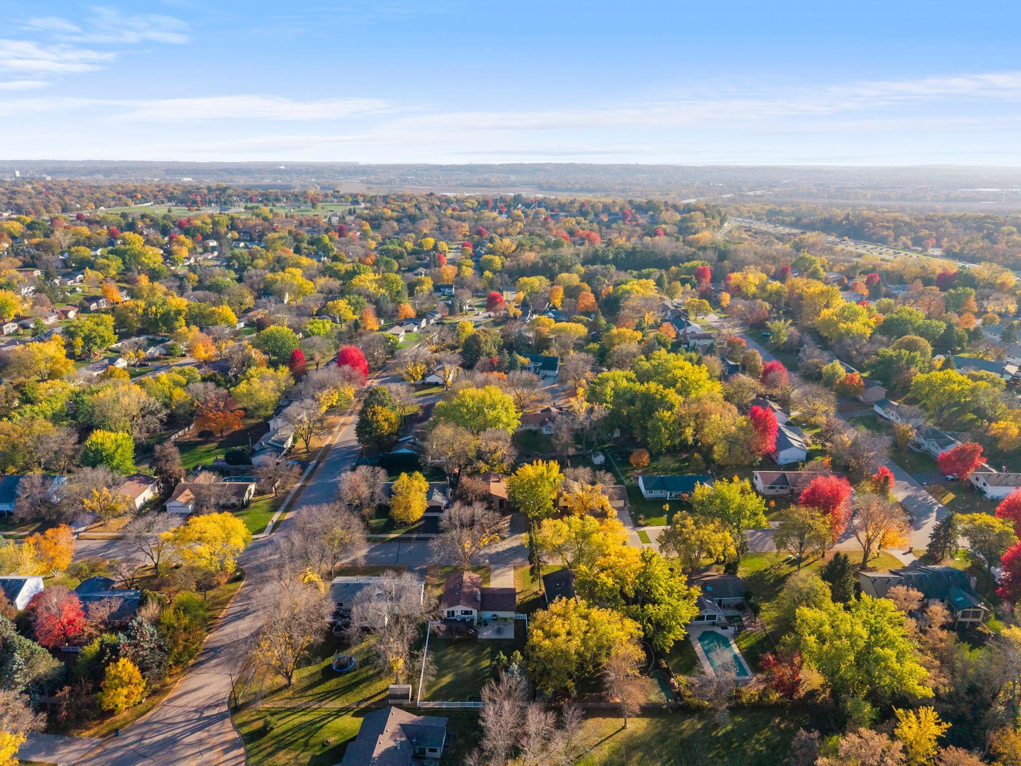 View of Residential at 8308 104th Street, Bloomington MN 55438, Bloomington (42 of 47) - Mike Wilen | Minnesota Team Real Estate