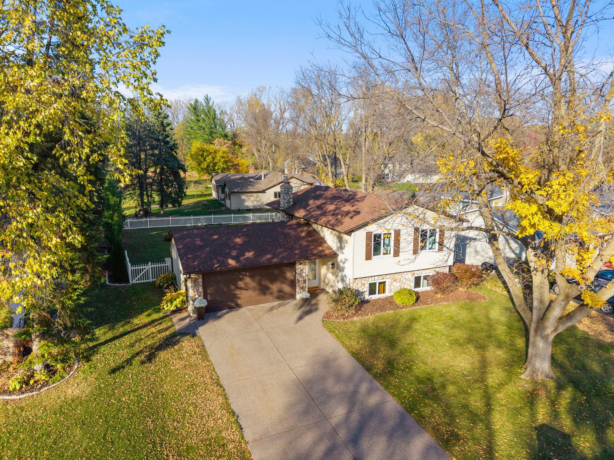 View of Residential at 8308 104th Street, Bloomington MN 55438, Bloomington (31 of 47) - Mike Wilen | Minnesota Team Real Estate