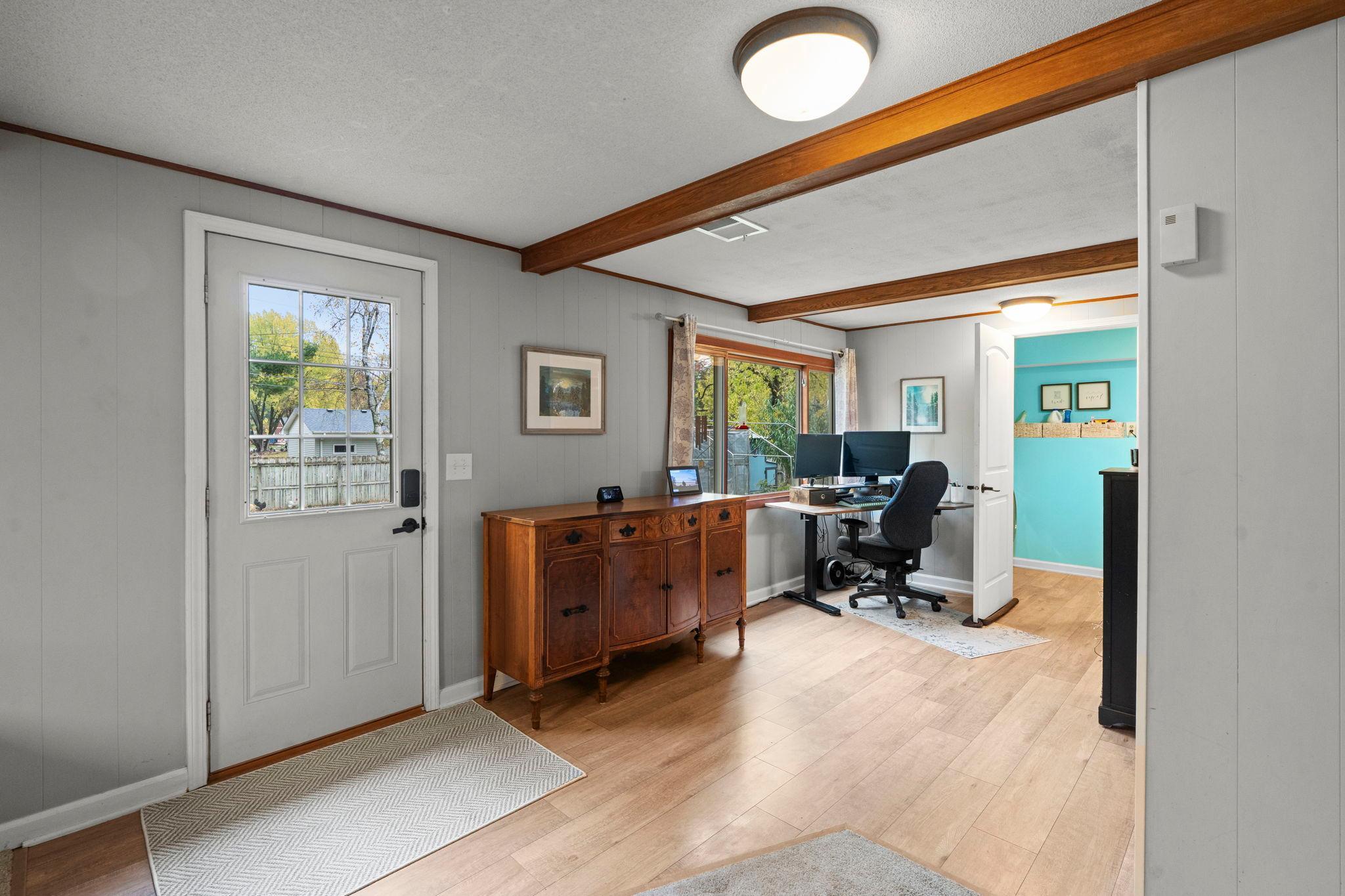 View of Residential at 10621 Russell Avenue, Bloomington MN 55431, Bloomington (16 of 29) - Mike Wilen | Minnesota Team Real Estate