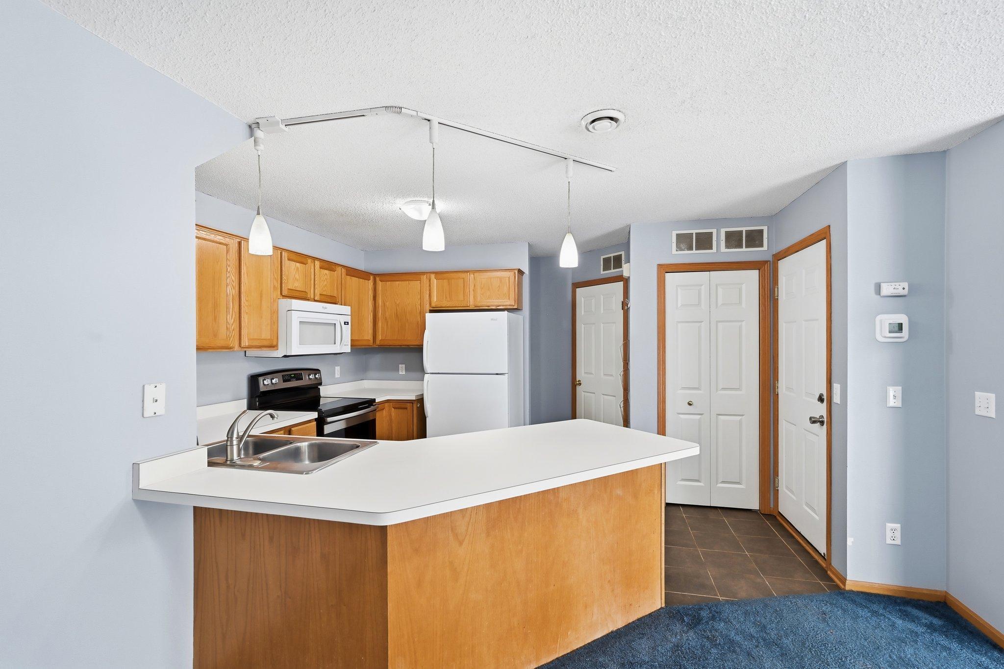 View of Residential at 1737 Riverwood Drive #72, Burnsville MN 55337, Burnsville (14 of 29) - Mike Wilen | Minnesota Team Real Estate