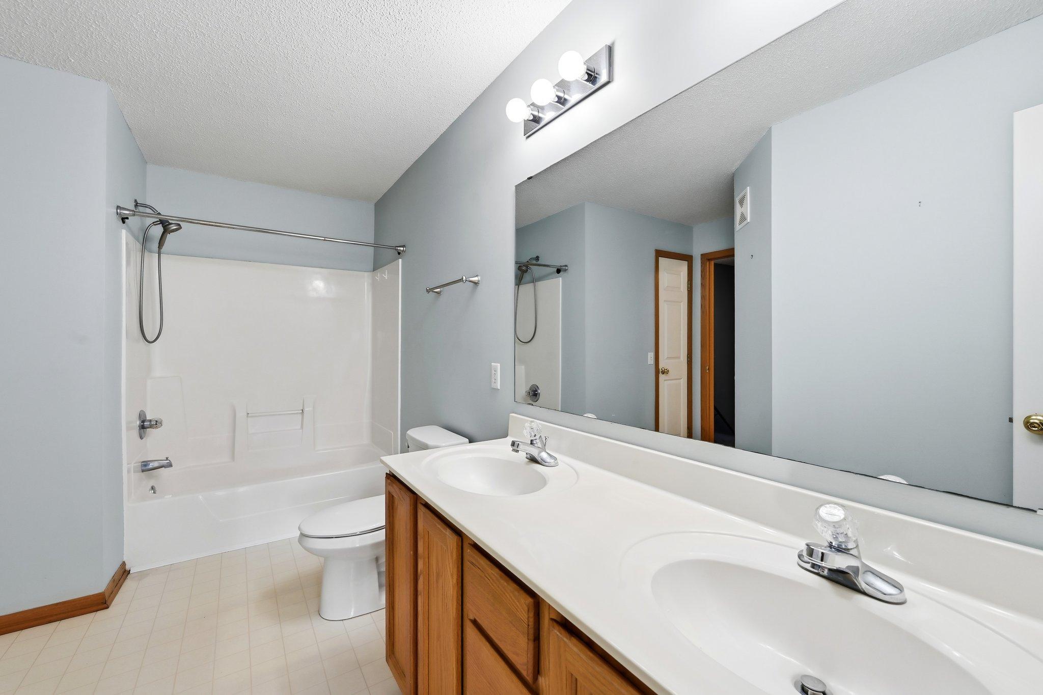 View of Residential at 1737 Riverwood Drive #72, Burnsville MN 55337, Burnsville (27 of 29) - Mike Wilen | Minnesota Team Real Estate