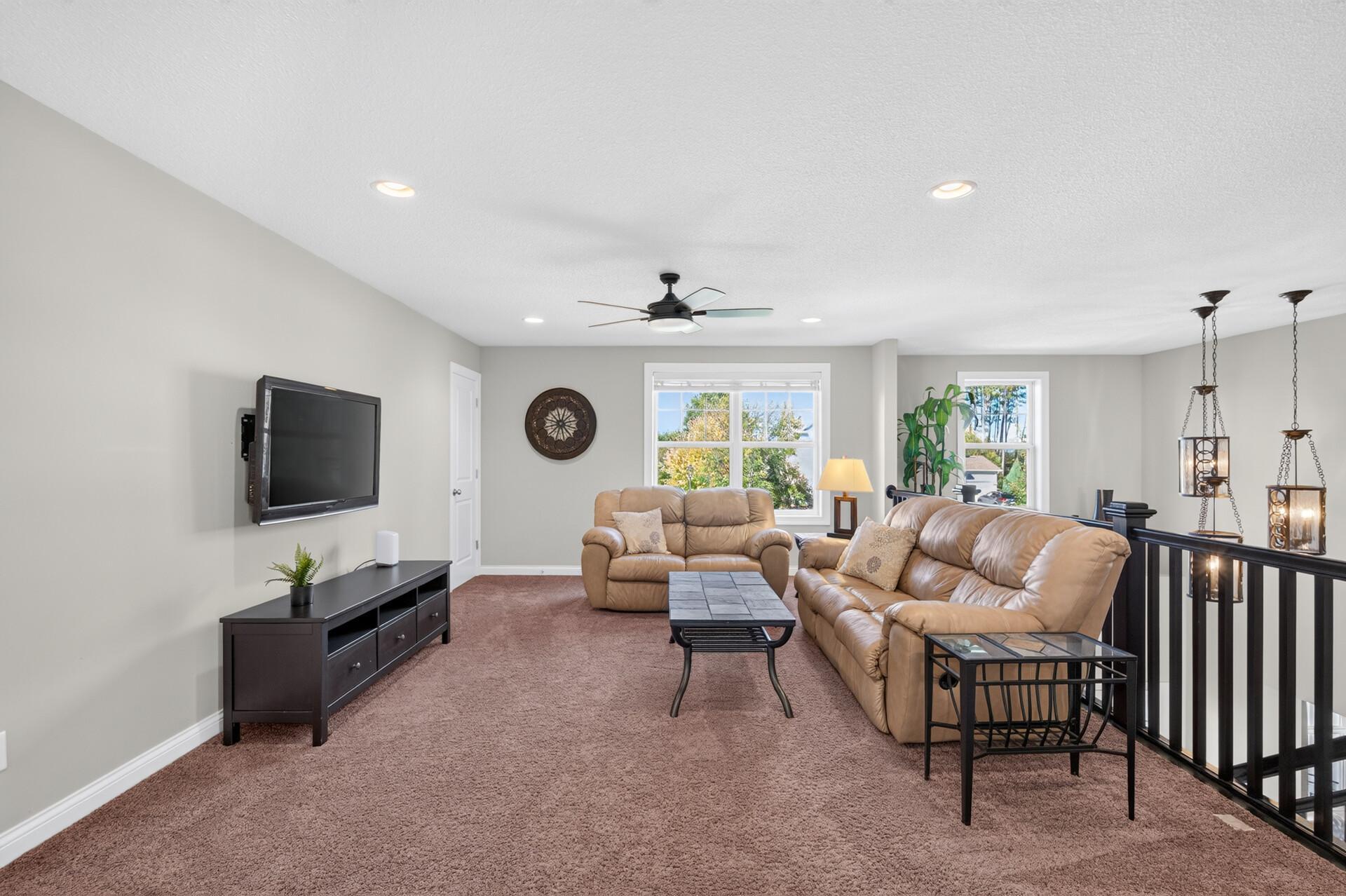 View of Residential at 4060 87th Street, Inver Grove Heights MN 55076, Inver Grove Heights (31 of 77) - Mike Wilen | Minnesota Team Real Estate