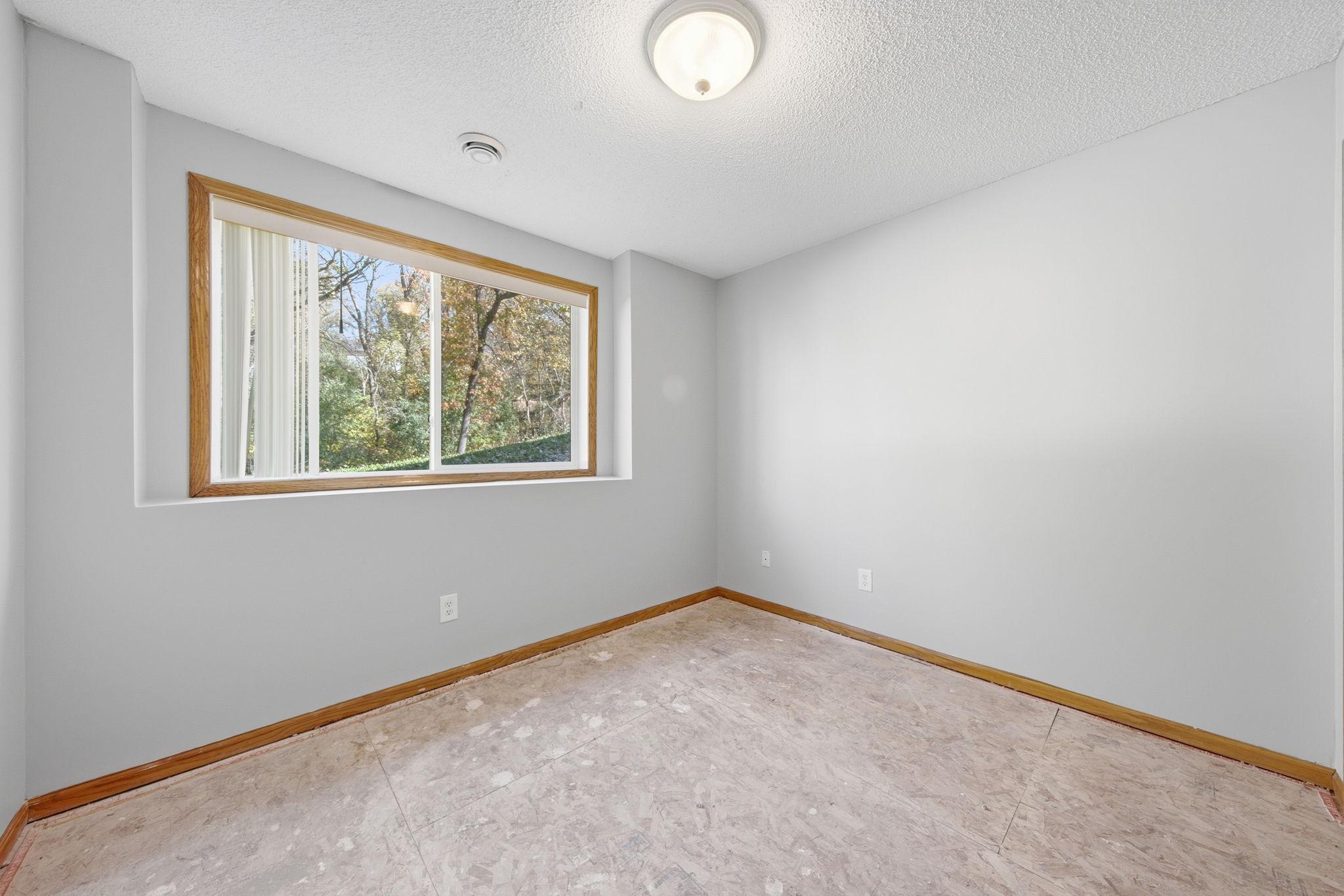 View of Residential at 3684 Robin Lane, Eagan MN 55122, Eagan (21 of 33) - Mike Wilen | Minnesota Team Real Estate