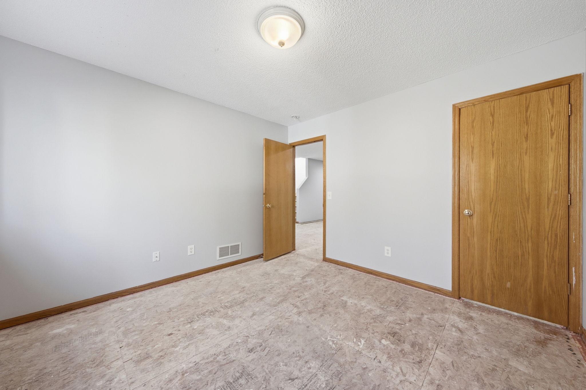 View of Residential at 3684 Robin Lane, Eagan MN 55122, Eagan (13 of 33) - Mike Wilen | Minnesota Team Real Estate