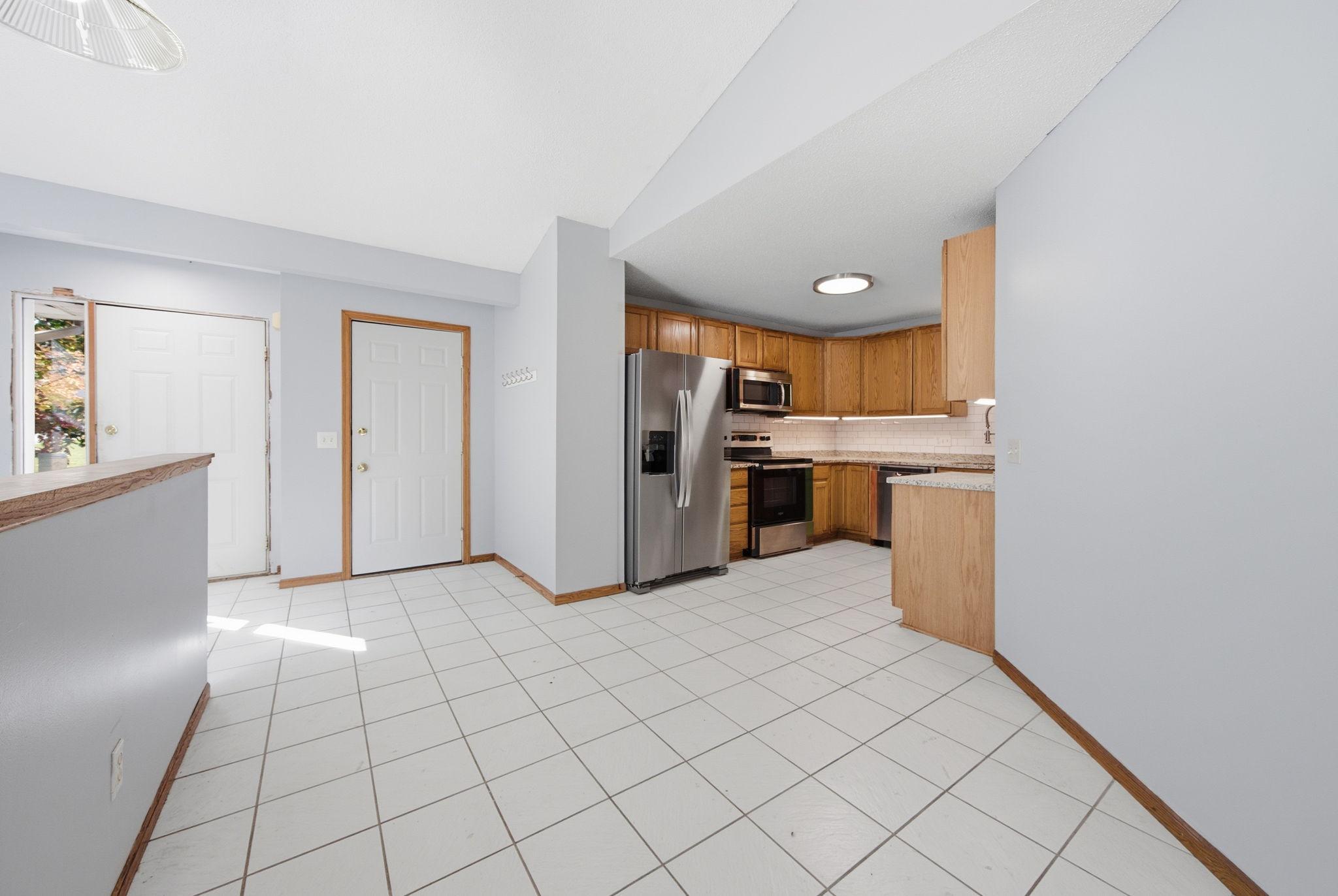 View of Residential at 3684 Robin Lane, Eagan MN 55122, Eagan (10 of 33) - Mike Wilen | Minnesota Team Real Estate