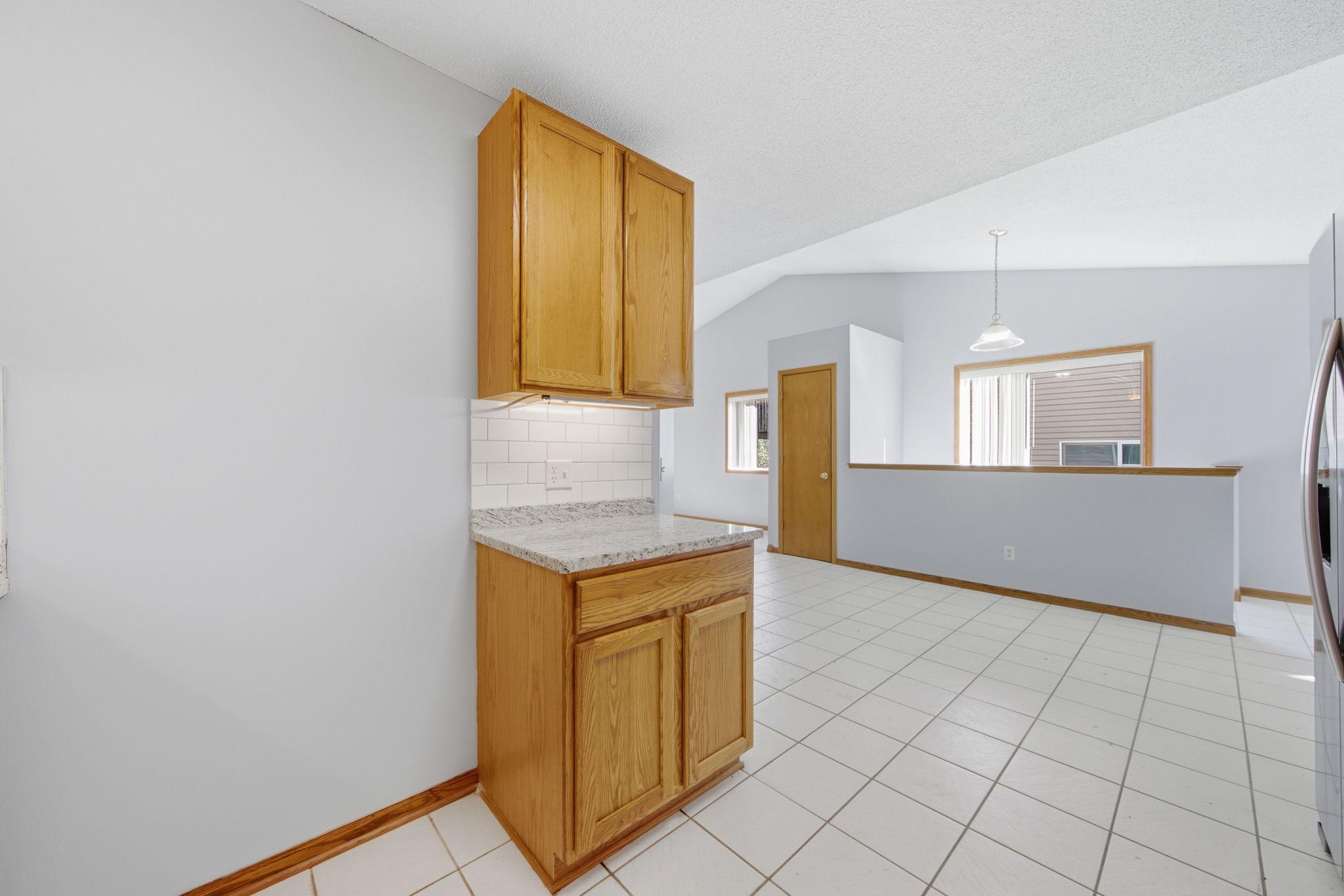 View of Residential at 3684 Robin Lane, Eagan MN 55122, Eagan (9 of 33) - Mike Wilen | Minnesota Team Real Estate