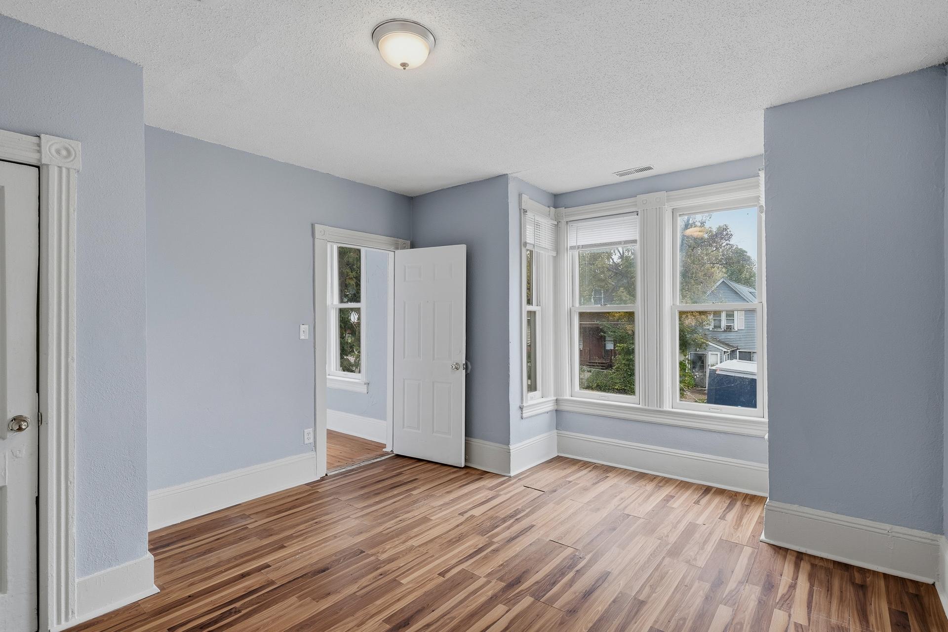 View of Residential Income at 669 Case Avenue, Saint Paul MN 55106, Saint Paul (4 of 65) - Mike Wilen | Minnesota Team Real Estate